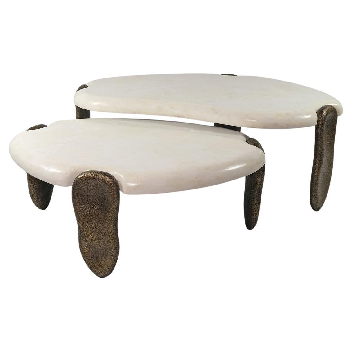 https://a.1stdibscdn.com/set-of-organic-coffee-tables-in-rock-crystal-and-bronze-finish-by-ginger-brown-for-sale/f_56622/f_444097821744035520988/f_44409782_1744035521208_bg_processed.jpg