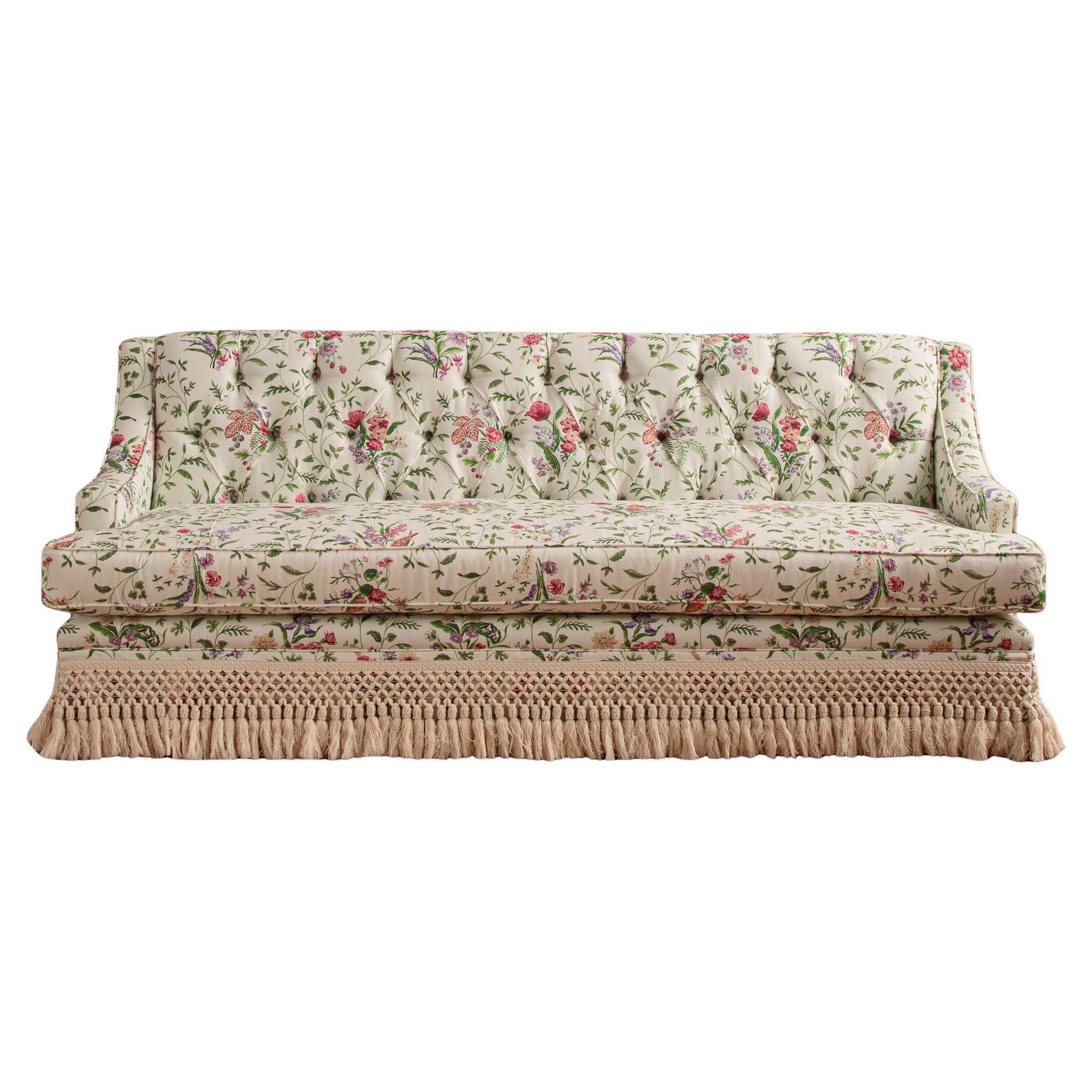 https://a.1stdibscdn.com/custom-sized-upholstered-hand-made-sofa-by-la-maison-london-for-sale/f_23353/f_445964521744887675030/f_44596452_1744887675578_bg_processed.jpg