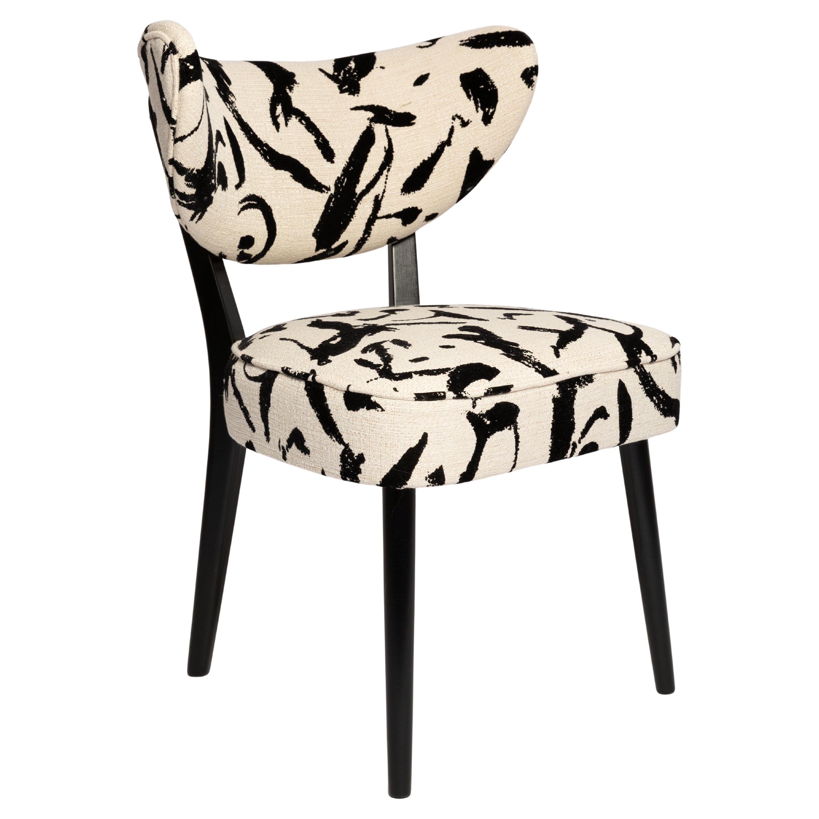 https://a.1stdibscdn.com/vintola-dining-chair-cream-and-black-ichi-go-ichi-e-by-dedar-europe-poland-for-sale/f_34023/f_447515821745571757867/f_44751582_1745571759096_bg_processed.jpg