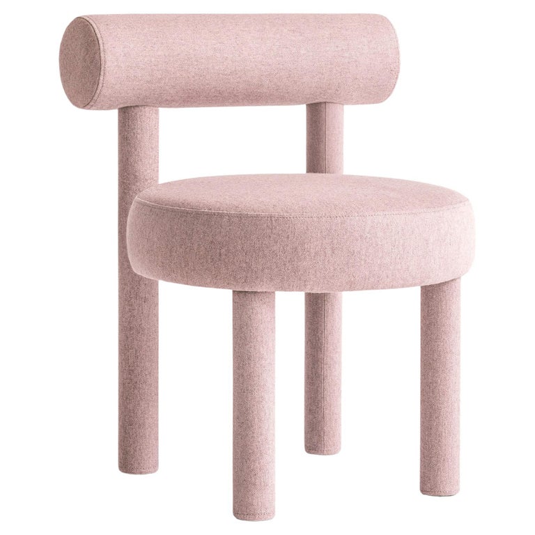 https://a.1stdibscdn.com/modern-dining-chair-gropius-cs1-in-wool-fabric-by-noom-for-sale/f_42321/f_449710321747039056101/f_44971032_1747039056624_bg_processed.jpg?width=768