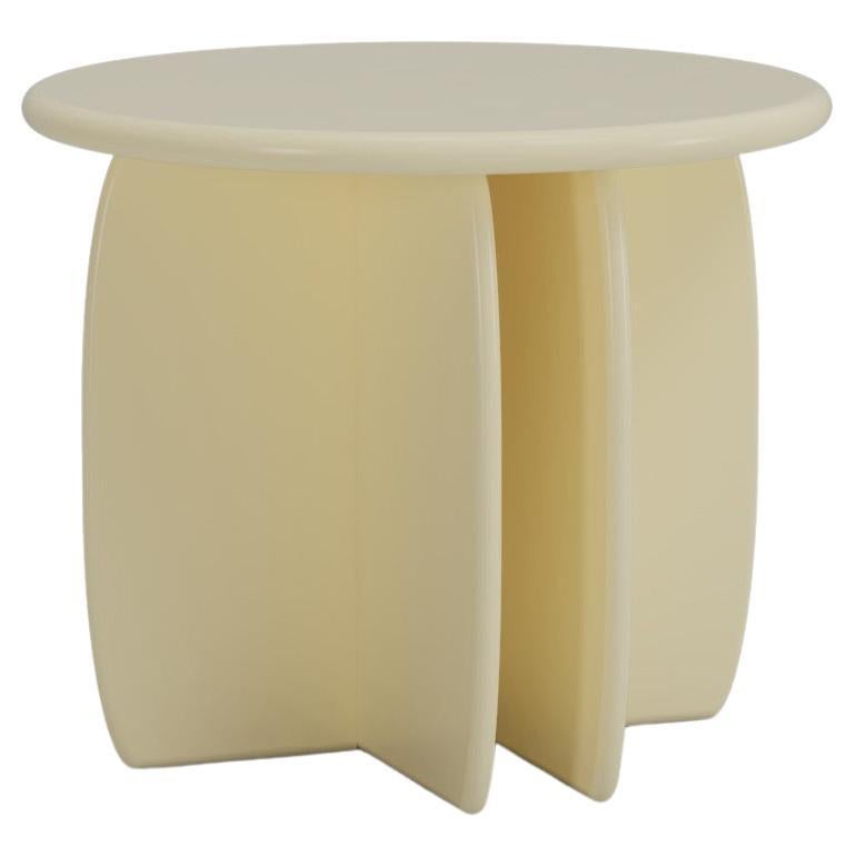 https://a.1stdibscdn.com/organic-modern-side-table-catus-in-lacquered-wood-for-sale/f_40973/f_450861321747654495965/f_45086132_1747654496100_bg_processed.jpg