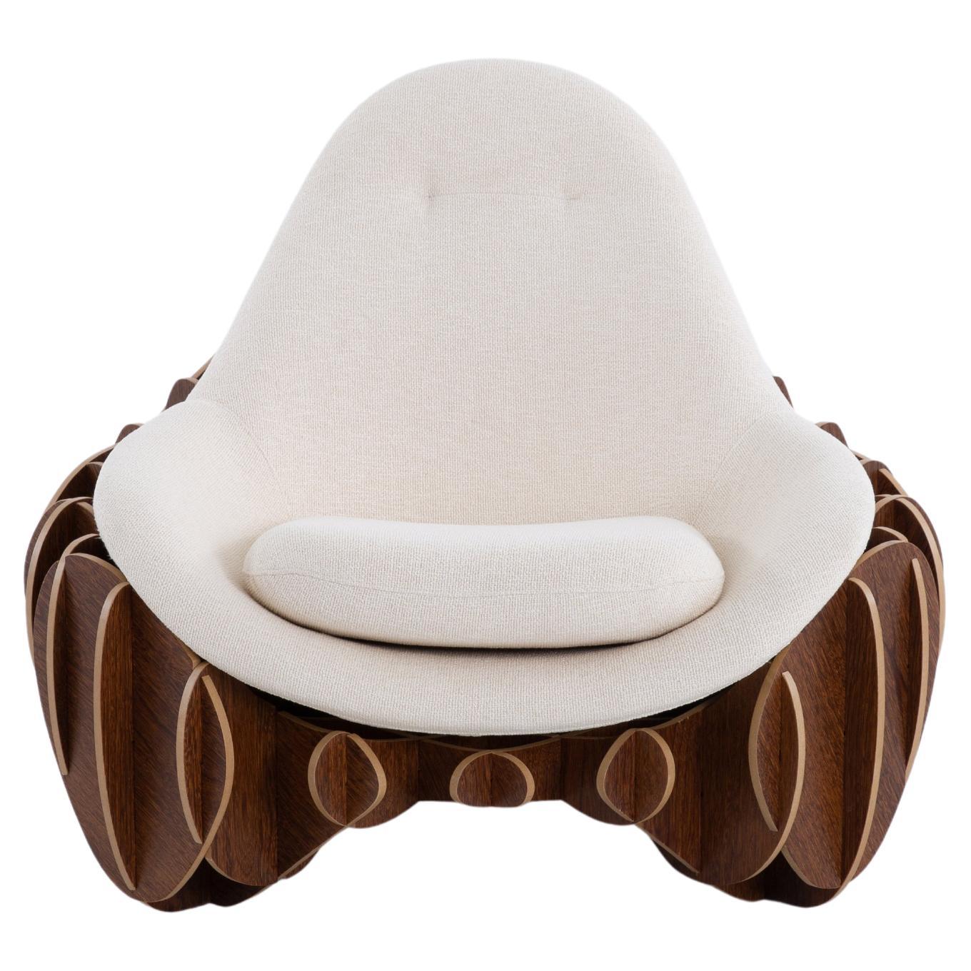 https://a.1stdibscdn.com/delirios-armchair-by-guto-requena-waffletechnique-interlocking-wood-structure-for-sale/f_104502/f_451249921747846603804/f_45124992_1747846604291_bg_processed.jpg