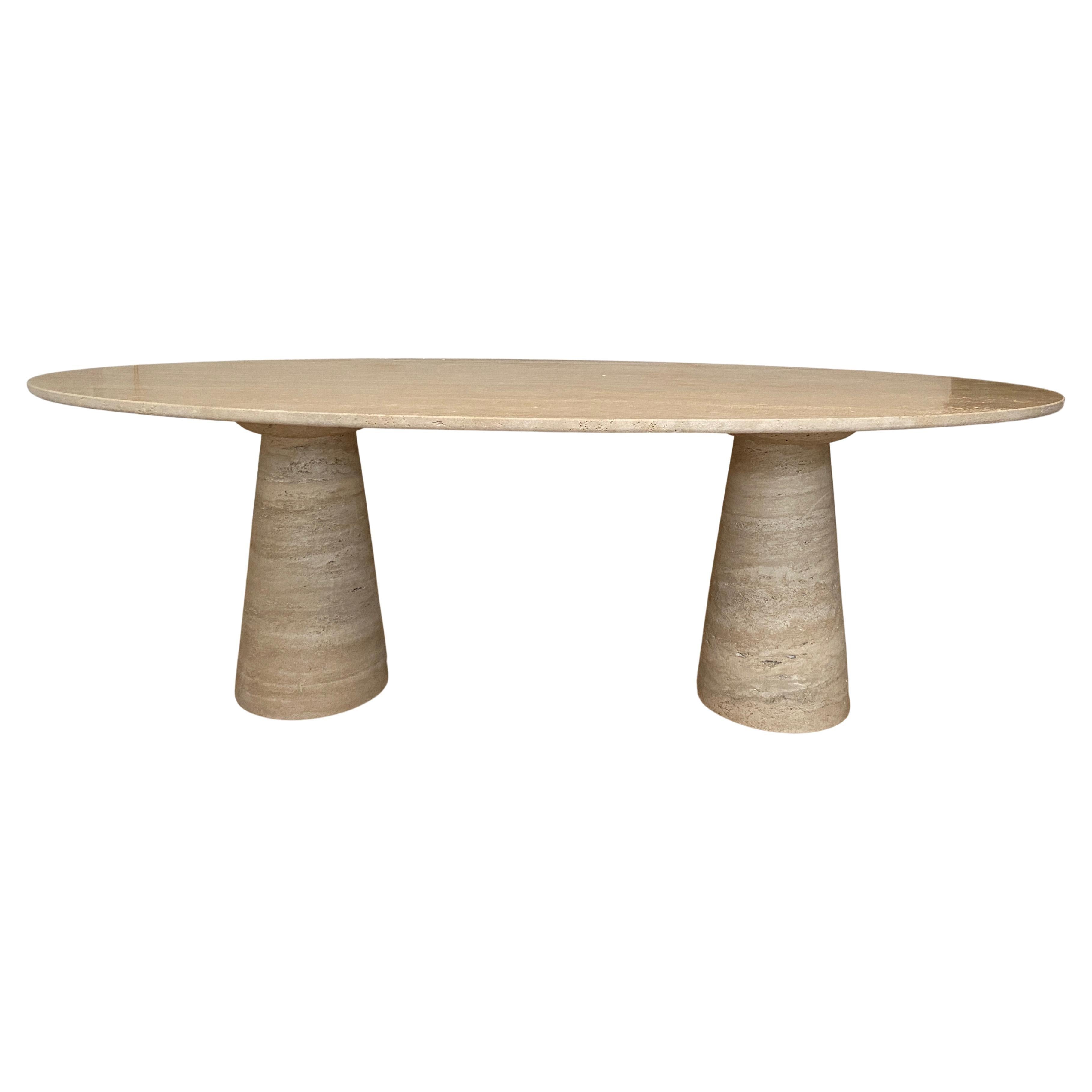 https://a.1stdibscdn.com/bespoke-italian-travertine-oval-dining-table-for-sale/f_47872/f_452299121748527219399/f_45229912_1748527220652_bg_processed.jpg