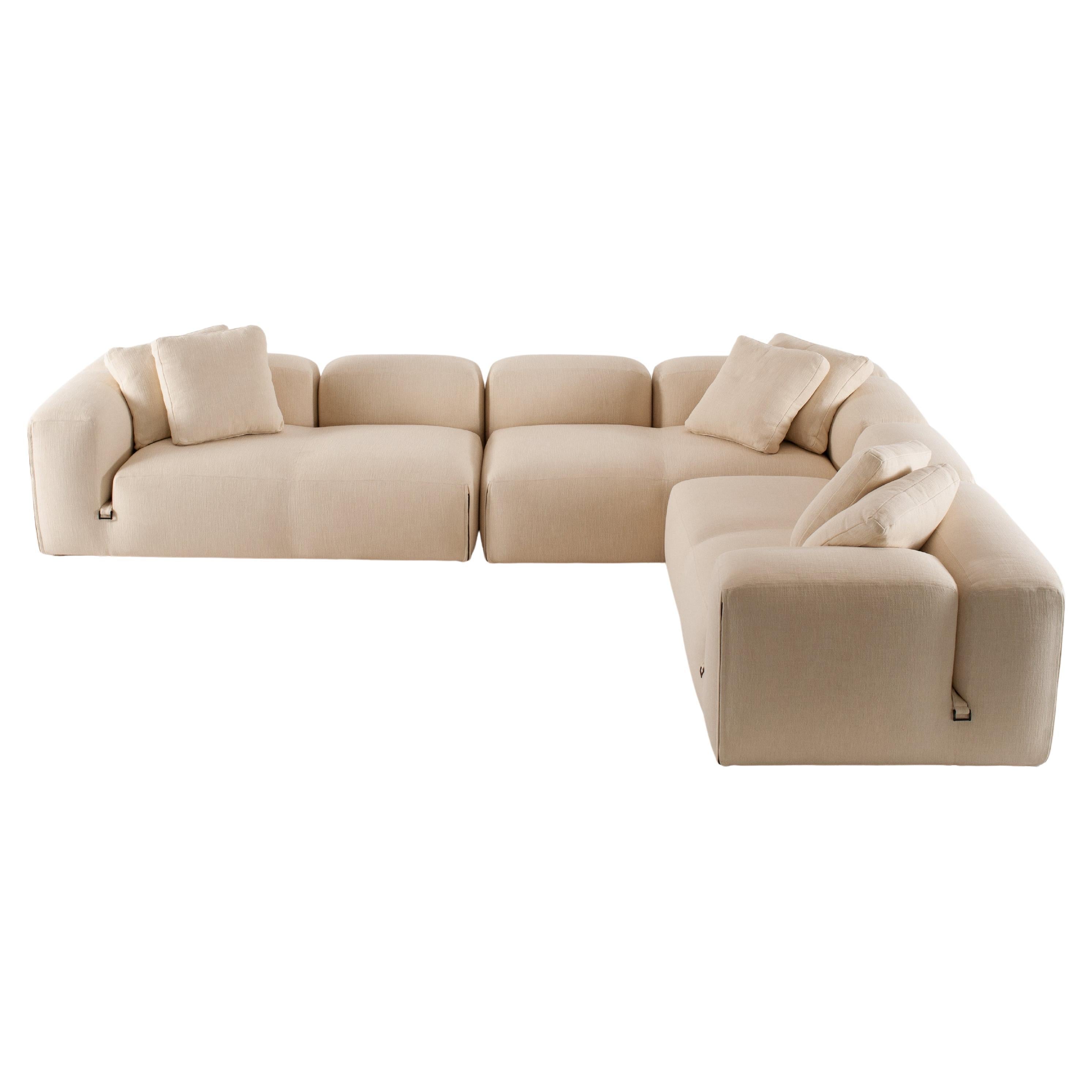https://a.1stdibscdn.com/customizable-tacchini-le-mura-xl-modular-sofa-by-mario-bellini-for-sale/f_44652/f_452327721748533394158/f_45232772_1748533395217_bg_processed.jpg