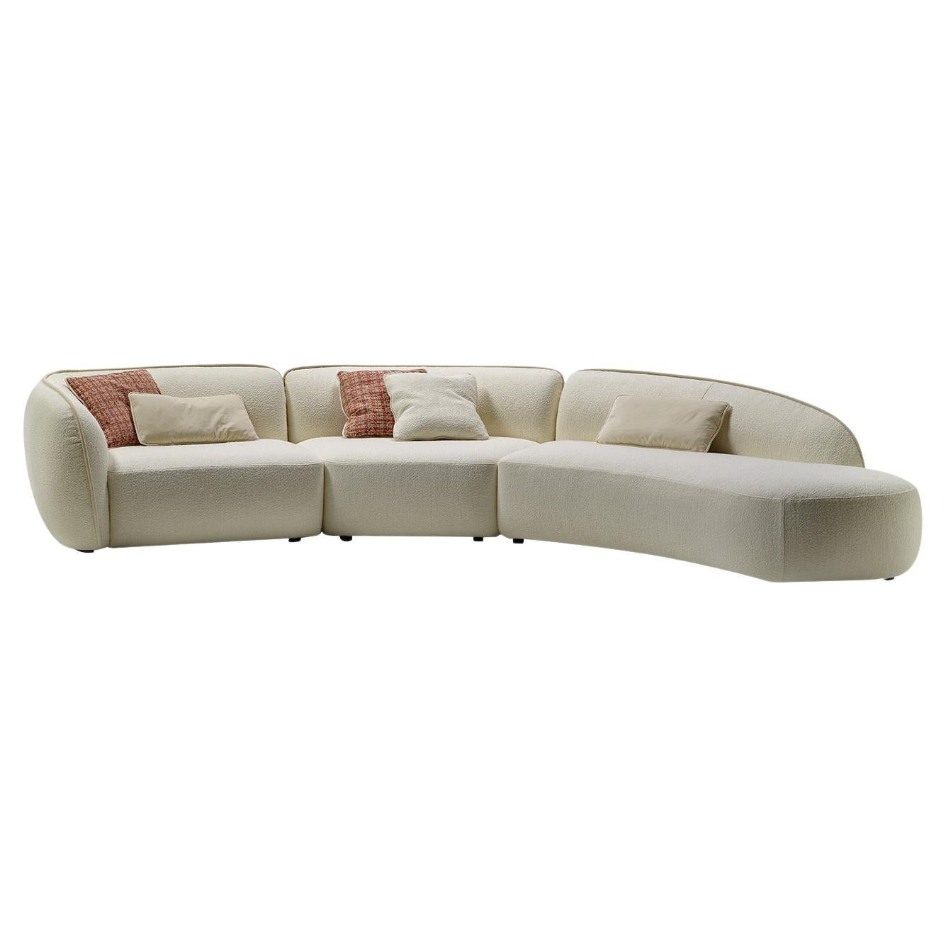 https://a.1stdibscdn.com/erasmo-white-sofa-by-black-tie-for-sale/f_17062/f_453101821749043455518/f_45310182_1749043455816_bg_processed.jpg