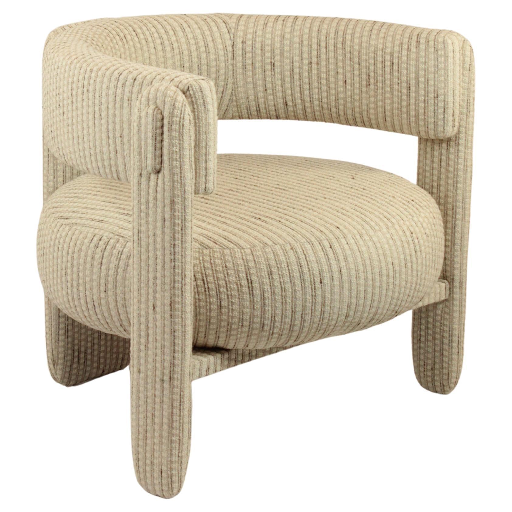 https://a.1stdibscdn.com/choux-armchair-with-gilman-shingle-fabric-and-fabric-applications-for-sale/f_40973/f_455646321750687526118/f_45564632_1750687526639_bg_processed.jpg
