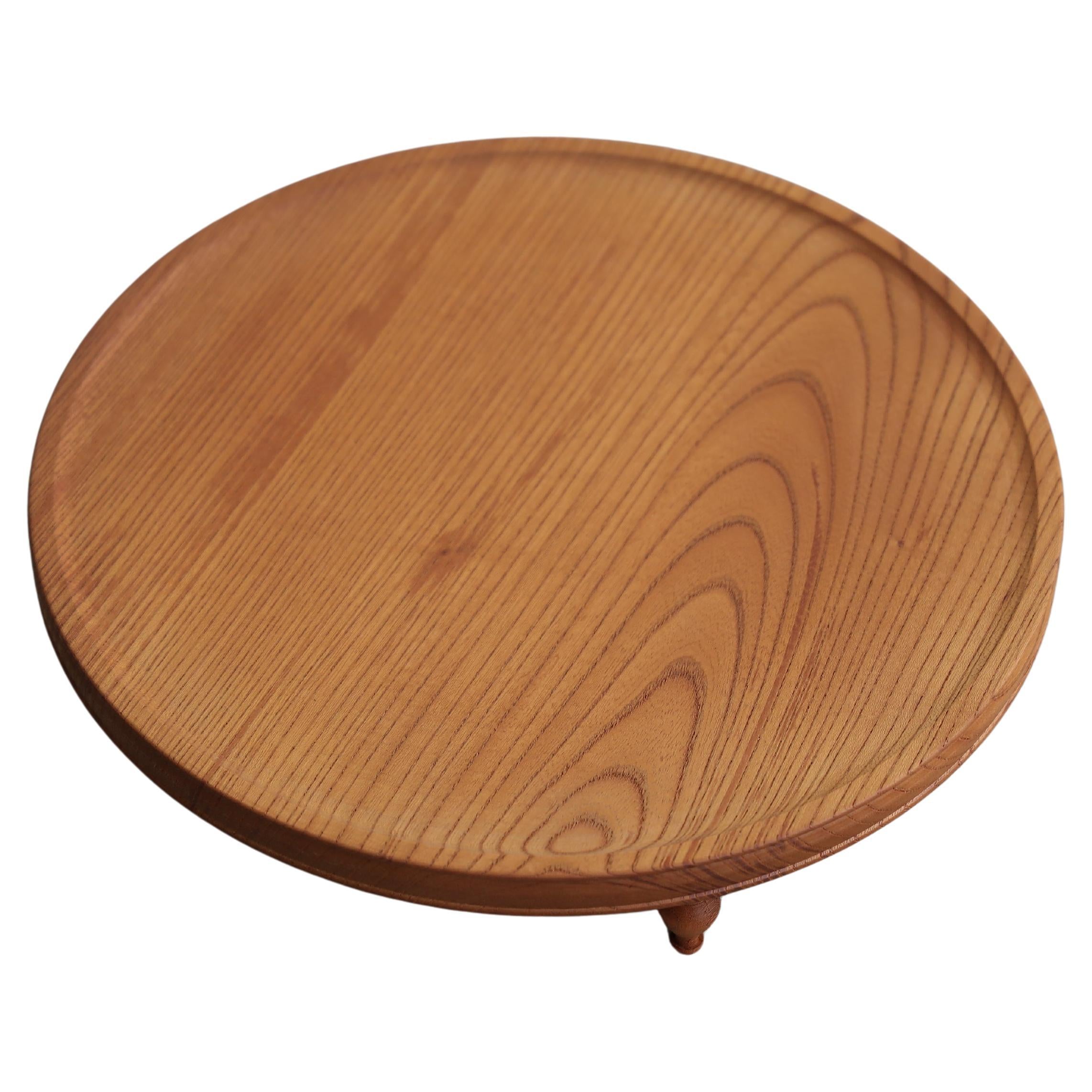 https://a.1stdibscdn.com/private-table-coffee-table-japanese-antique-for-sale/f_71732/f_456610321751229039576/f_45661032_1751229040299_bg_processed.jpg