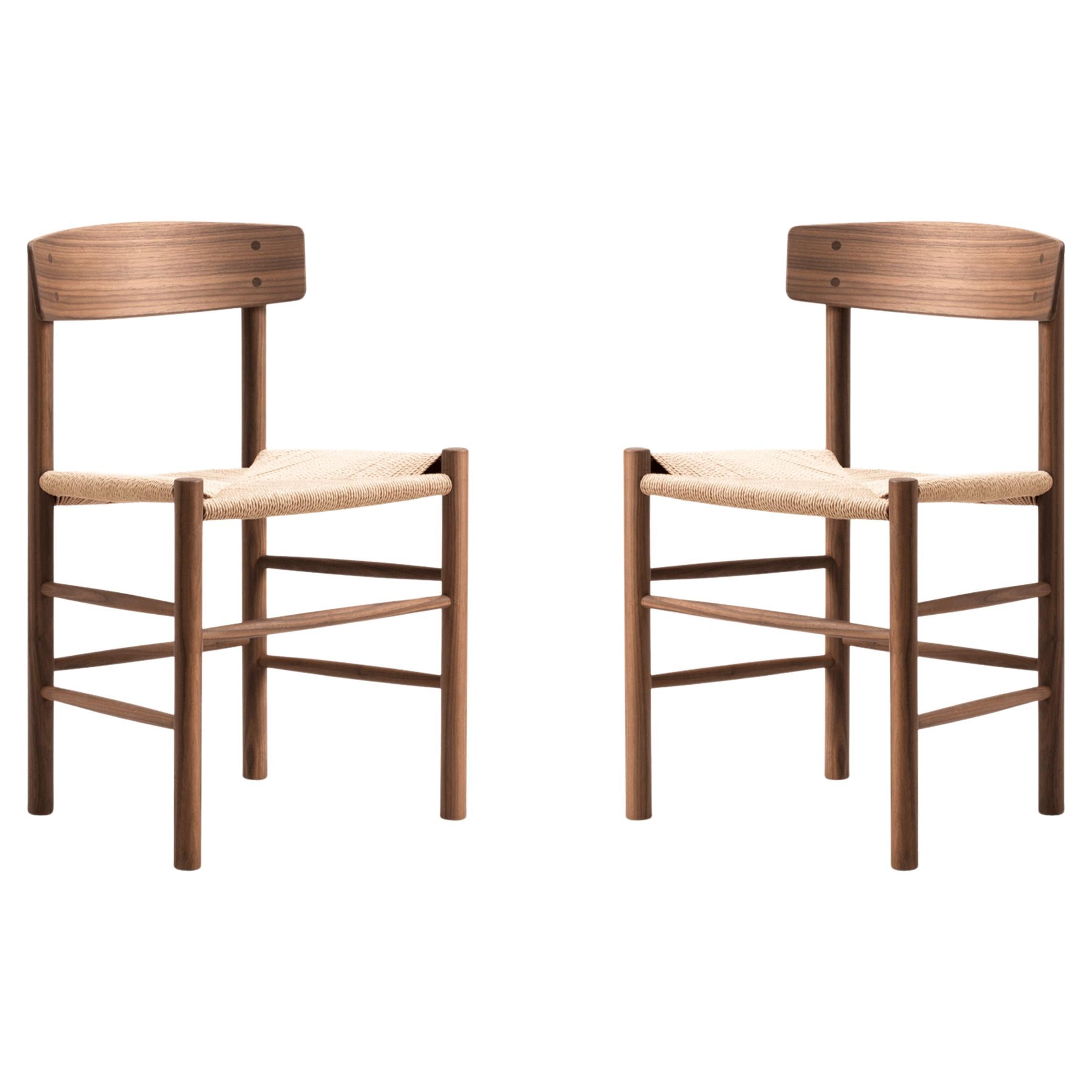 https://a.1stdibscdn.com/brge-mogensen-pair-of-j39-mogensen-chairs-natural-paper-cord-oiled-walnut-for-sale/f_51432/f_456944121751460383409/f_45694412_1751460384024_bg_processed.jpg