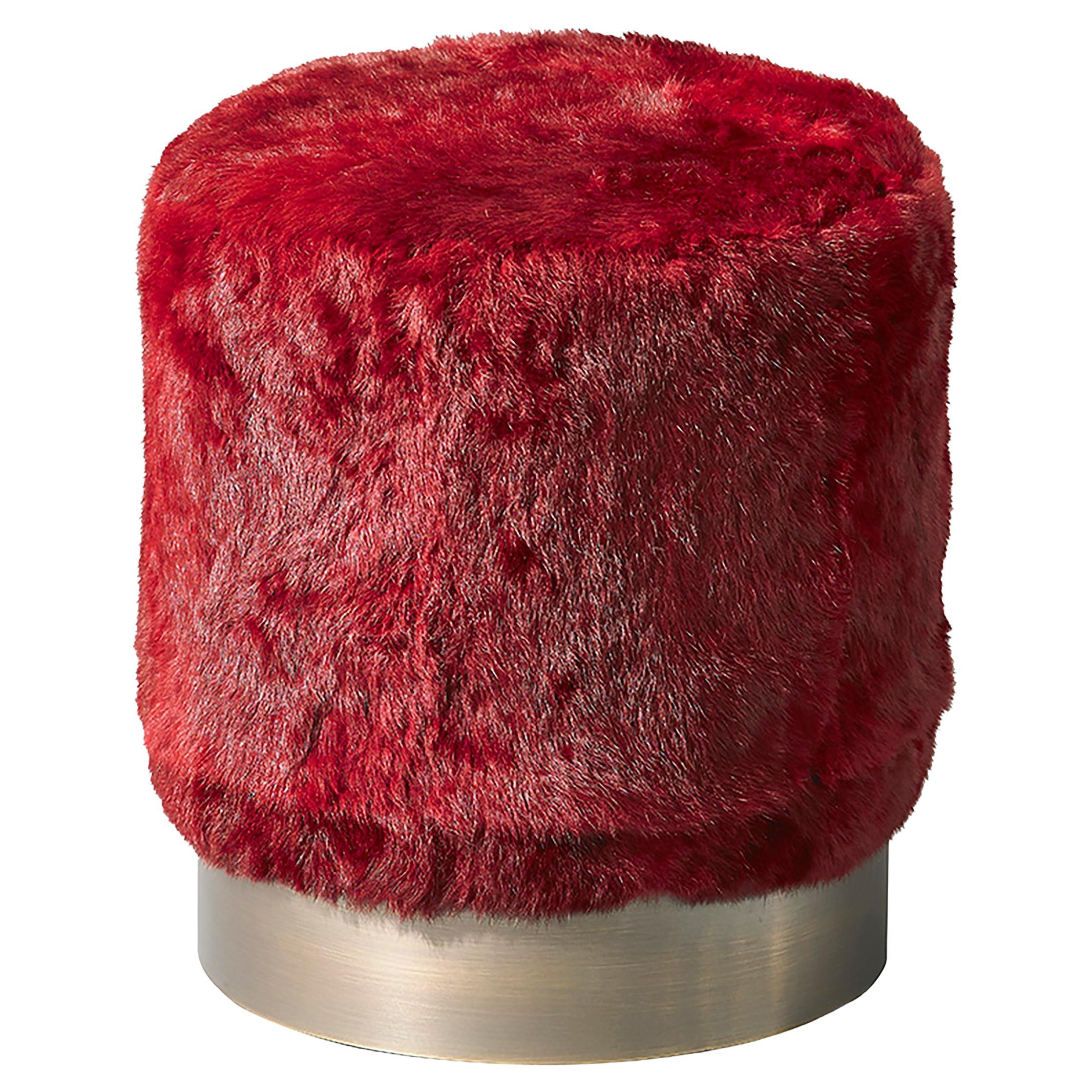 https://a.1stdibscdn.com/21st-century-lune-c-stool-fur-and-bronze-by-duistt-for-sale/f_63222/f_456953021751465179095/f_45695302_1751465180226_bg_processed.jpg