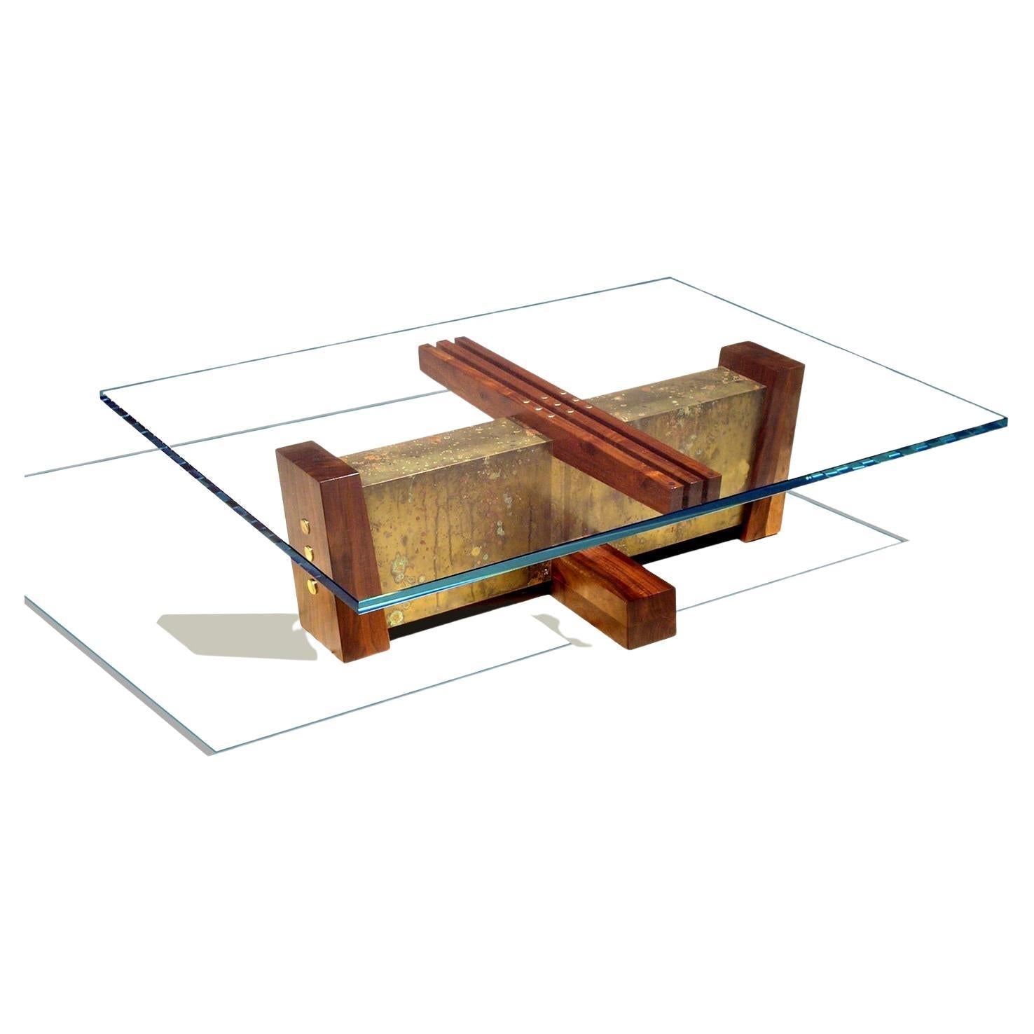 https://a.1stdibscdn.com/frank-lloyd-wright-inspired-coffee-table-in-walnut-and-brass-by-florian-roeper-for-sale/f_15542/f_456959121751992942985/f_45695912_1751992943351_bg_processed.jpg
