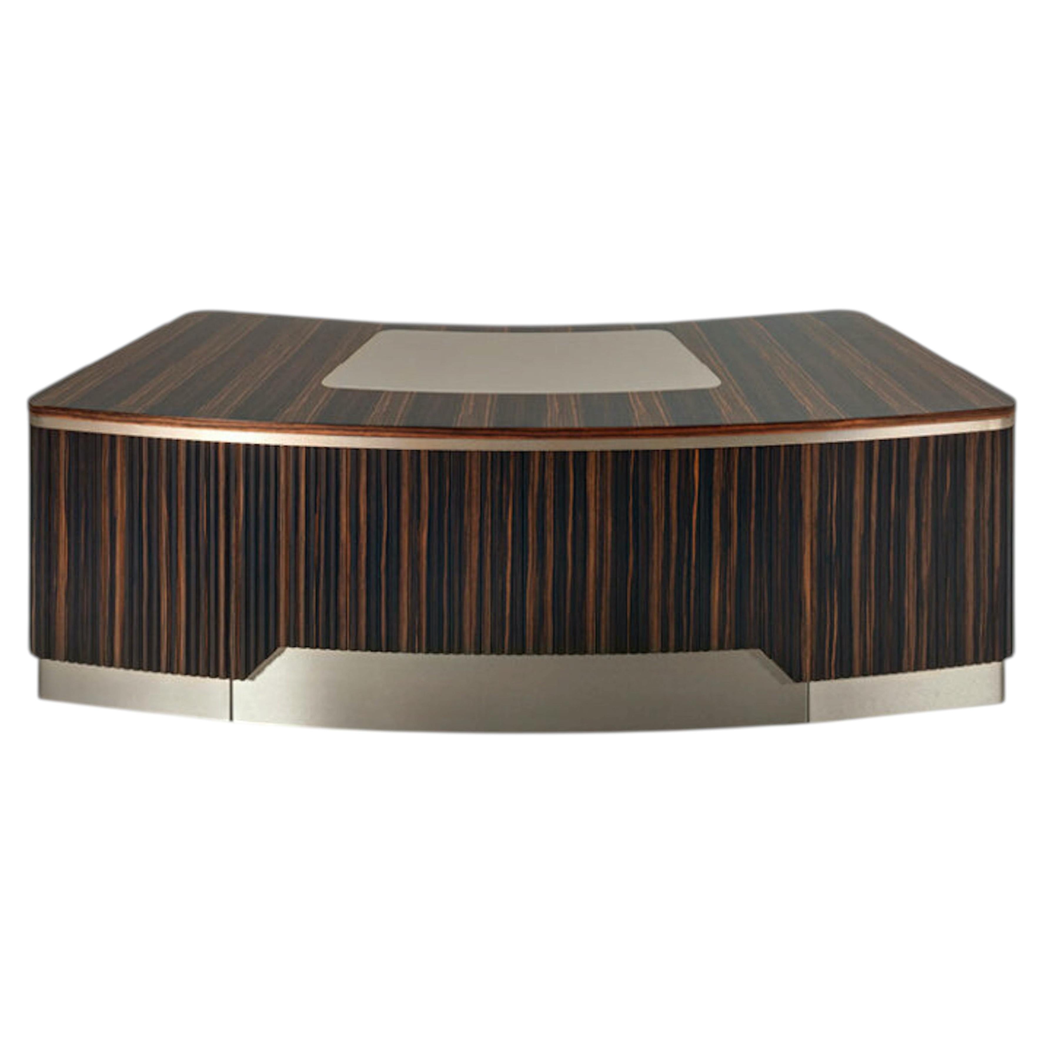 https://a.1stdibscdn.com/giorgio-collection-luxor-presidential-desk-makassar-ebony-made-in-italy-for-sale/f_45442/f_457256721778015258396/f_45725672_1778015258811_bg_processed.jpg