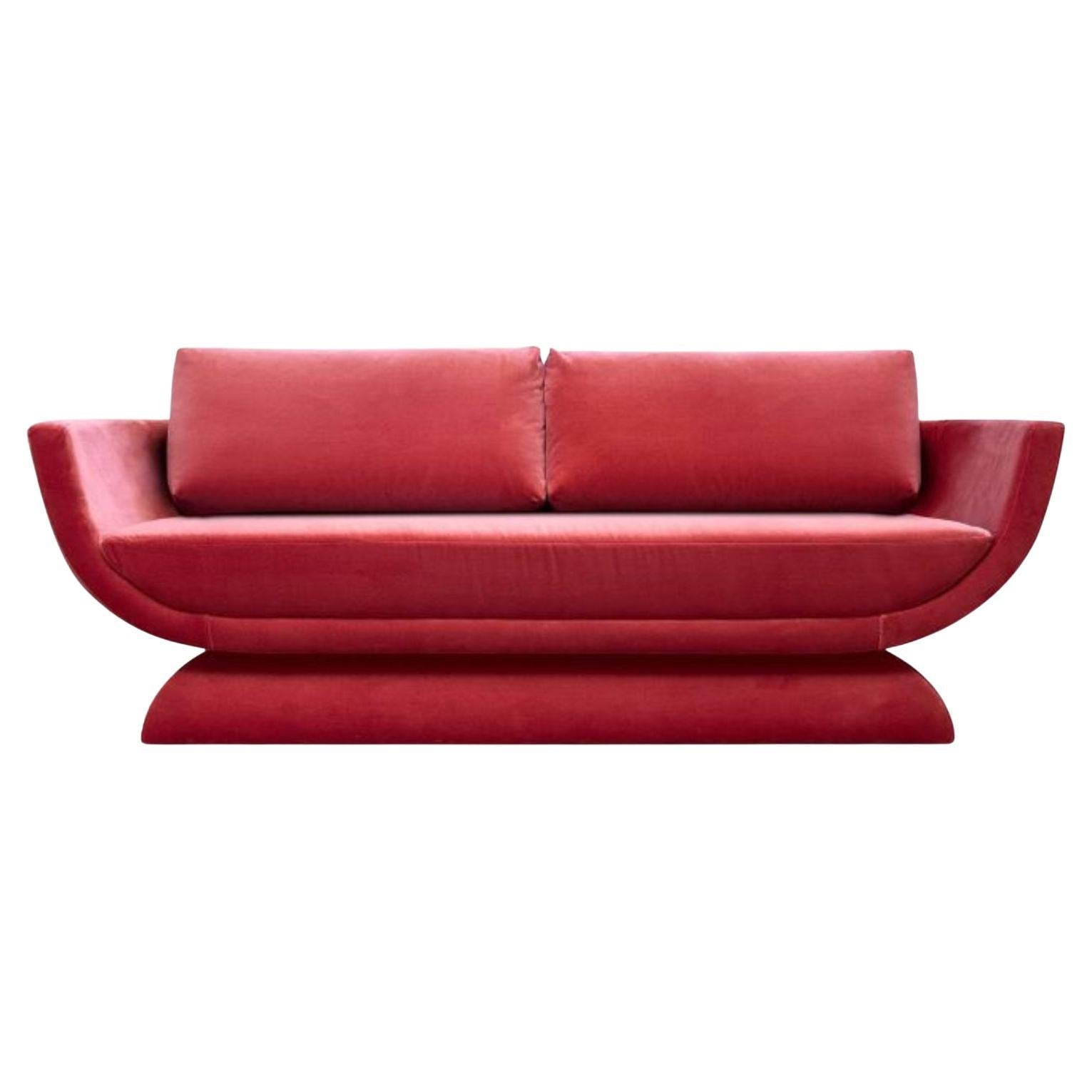 https://a.1stdibscdn.com/21st-century-oscar-sofa-in-100-cotton-velvet-by-duistt-for-sale/f_63222/f_457357021751637831241/f_45735702_1751637831527_bg_processed.jpg