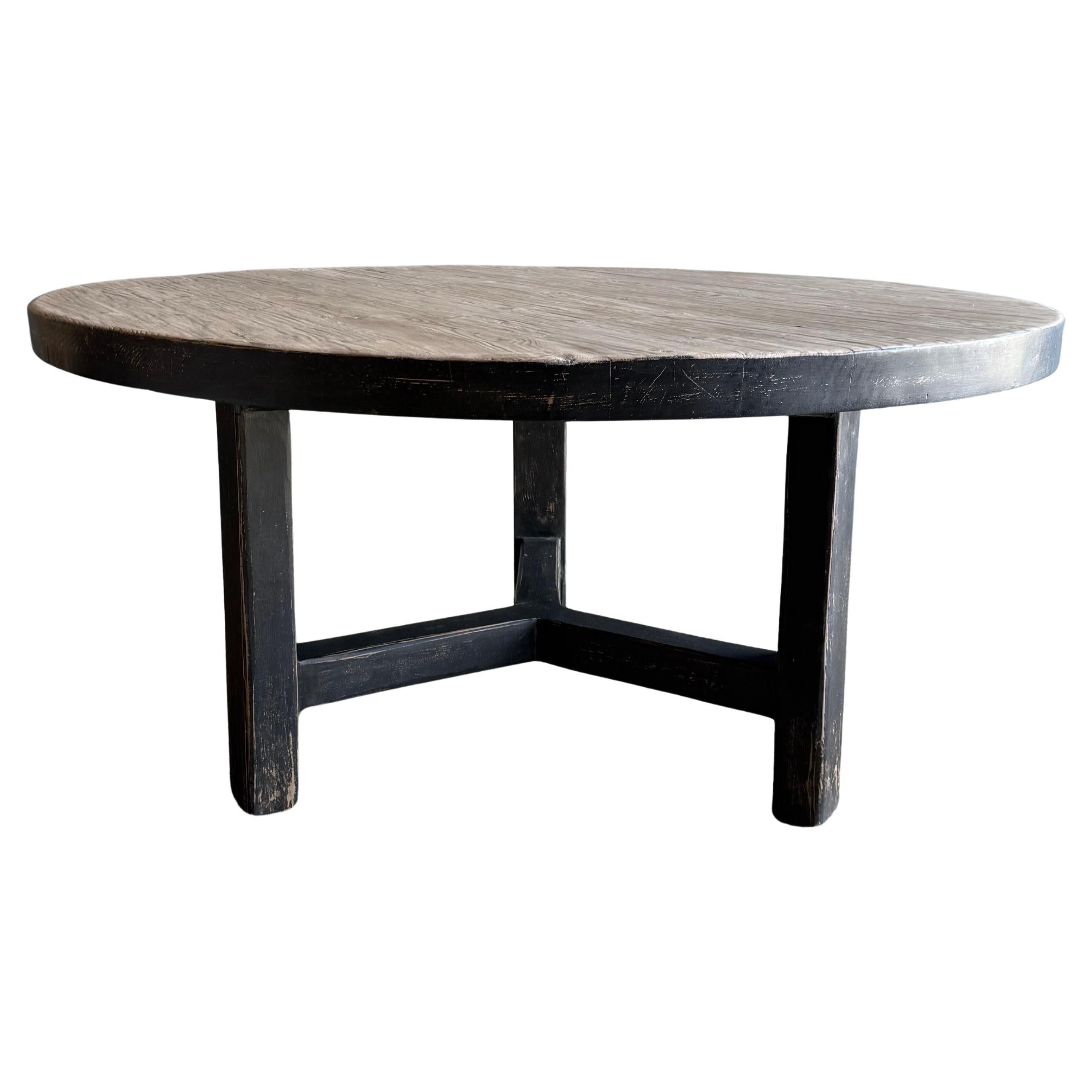 https://a.1stdibscdn.com/reclaimed-pine-wood-60-round-dining-table-with-black-painted-finish-for-sale/f_18223/f_459068621752701191578/f_45906862_1752701192260_bg_processed.jpg