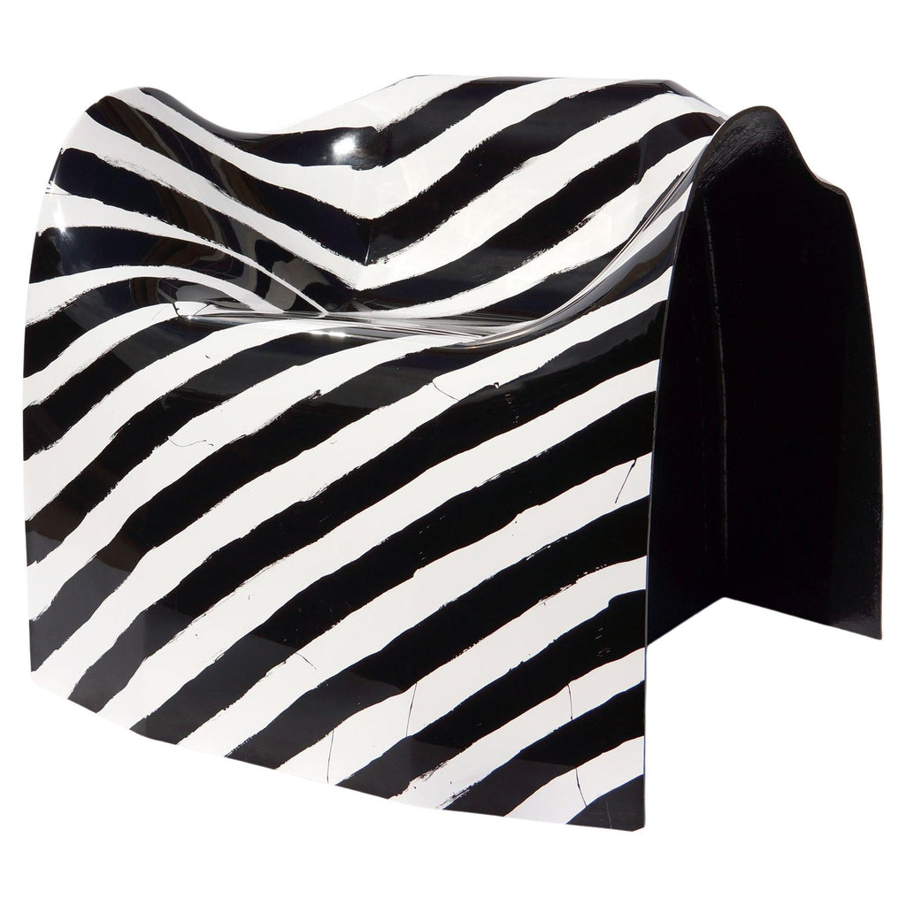 https://a.1stdibscdn.com/organic-loop-stripes-chair-in-hand-painted-fiberglass-composite-by-julian-mayor-for-sale/f_12192/f_459148421752768611319/f_45914842_1752768611803_bg_processed.jpg