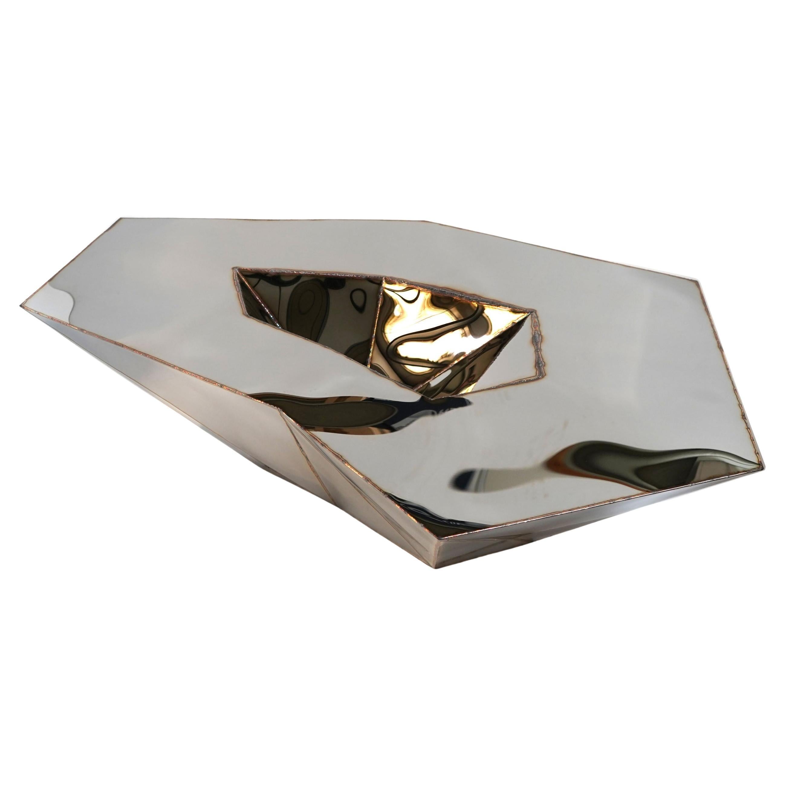 https://a.1stdibscdn.com/lunar-table-in-welded-mirror-polished-stainless-steel-by-julian-mayor-for-sale/f_12192/f_459730321753197775384/f_45973032_1753197776051_bg_processed.jpg