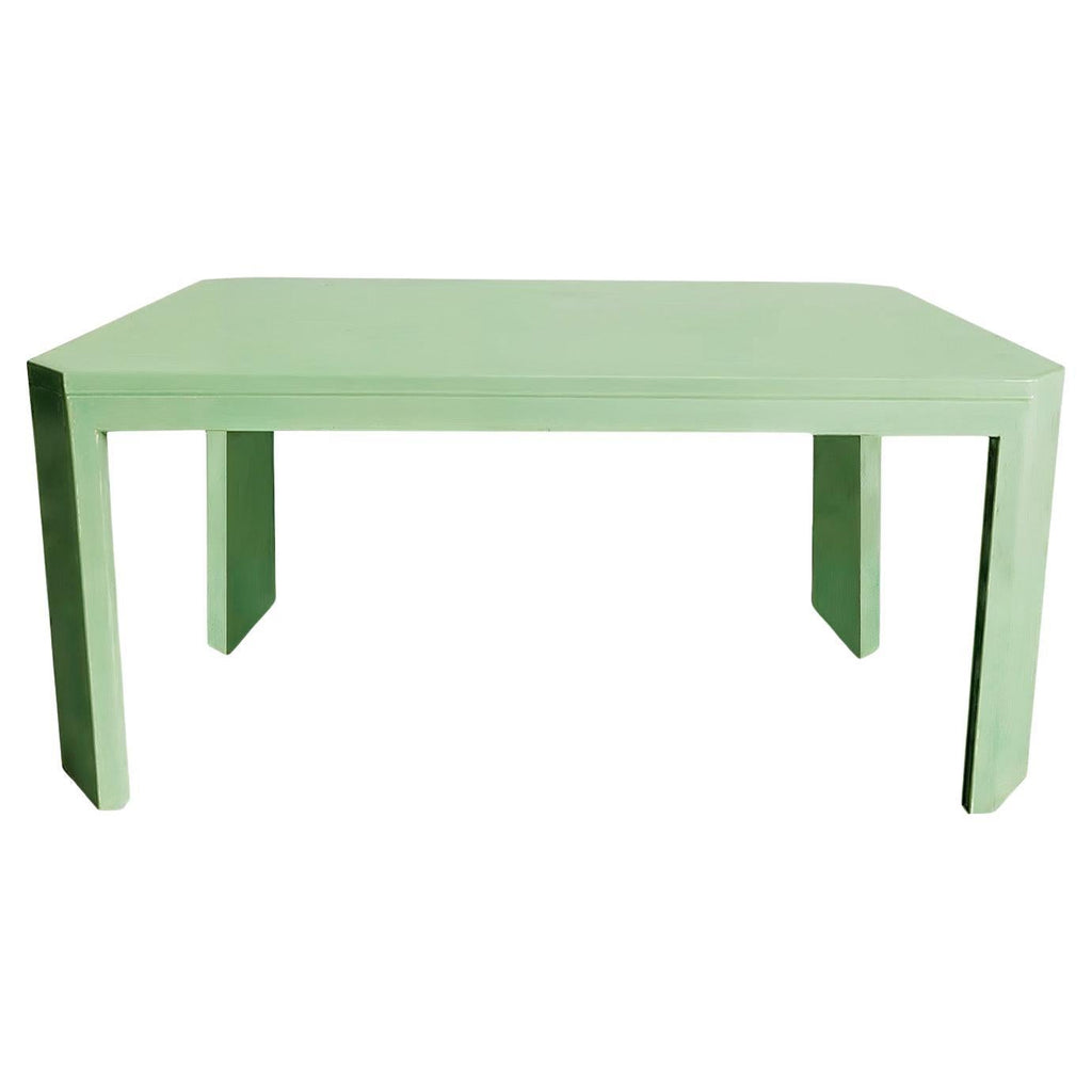 https://a.1stdibscdn.com/geometric-contemporary-aquamarine-lacquered-dining-table-acento-for-sale/f_105132/f_459831121753270692185/f_45983112_1753270692494_bg_processed.jpg