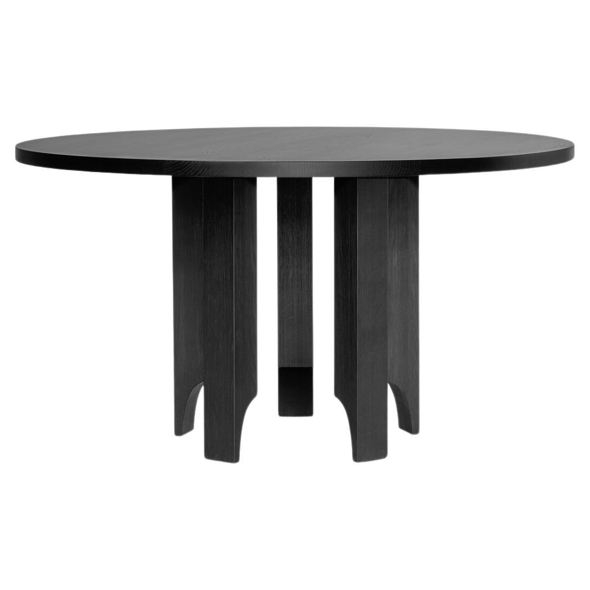 https://a.1stdibscdn.com/acer-140-round-dining-room-table-in-european-oak-by-mokko-amsterdam-for-sale/f_12192/f_460664521756911530216/f_46066452_1756911530407_bg_processed.jpg