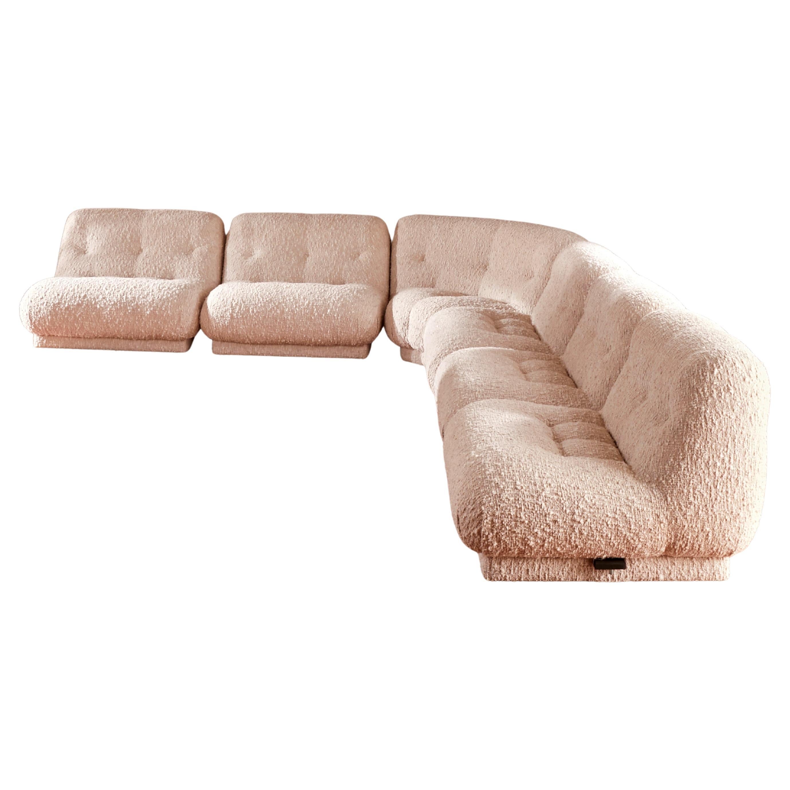 https://a.1stdibscdn.com/customizable-modular-sofa-by-studio-glustin-for-sale/f_9680/f_461016621754055244900/f_46101662_1754055245864_bg_processed.jpg