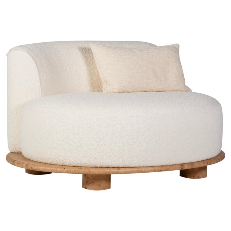 https://a.1stdibscdn.com/contemporary-galapinhos-armchair-oak-root-beige-cotton-handmade-by-greenapple-for-sale/f_53532/f_466829221758029794196/f_46236272_1755010089761_bg_processed.jpg?width=768