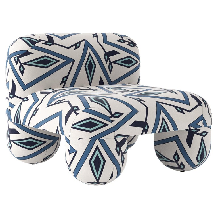 https://a.1stdibscdn.com/hello-low-chair-limited-edition-minimalist-design-in-o-textile-fabric-by-noom-for-sale/f_42321/f_462510921755085632403/f_46251092_1755085632849_bg_processed.jpg?width=768