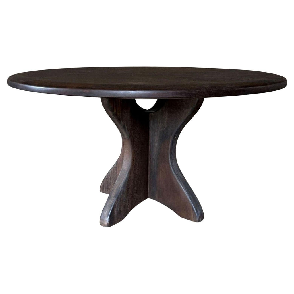 https://a.1stdibscdn.com/dani-custom-round-organic-table-for-sale/f_20233/f_464611221756493816076/f_46461122_1756493816460_bg_processed.jpg