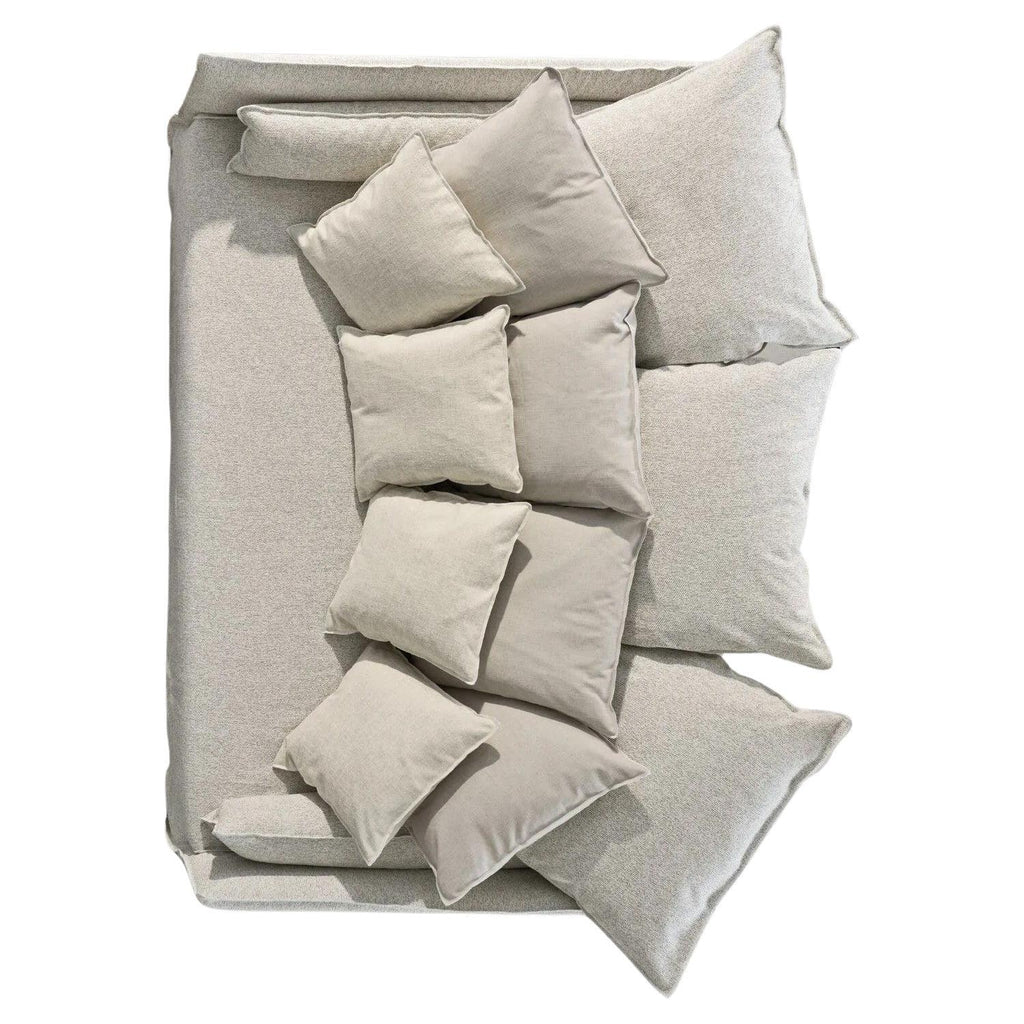 https://a.1stdibscdn.com/sofa-gervasoni-ghost-16-design-paola-navone-extra-deep-seating-movida-cadice-for-sale/f_105752/f_465035121756840938617/f_46503512_1756840939020_bg_processed.jpg