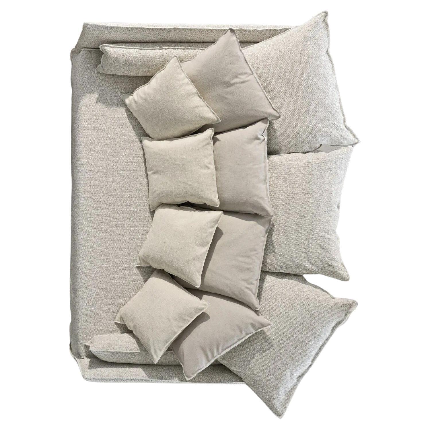 https://a.1stdibscdn.com/sofa-gervasoni-ghost-16-design-paola-navone-extra-deep-seating-movida-cadice-for-sale/f_105752/f_465035121756840938617/f_46503512_1756840939020_bg_processed.jpg