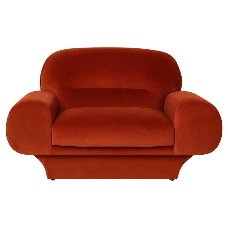 https://a.1stdibscdn.com/1970s-italian-modern-style-sculptural-armchair-with-round-continuous-silhouette-for-sale-picture-3/f_27693/f_492403321773632416594/f_46537322_1770355107753_bg_processed.jpg?width=768