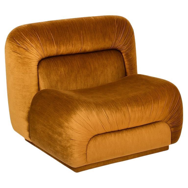 https://a.1stdibscdn.com/retro-inspired-armchair-with-curved-silhouette-in-burnt-orange-velvet-upholstery-for-sale-picture-2/f_27693/f_465852221757397869784/f_46585222_1757397870015_bg_processed.jpg