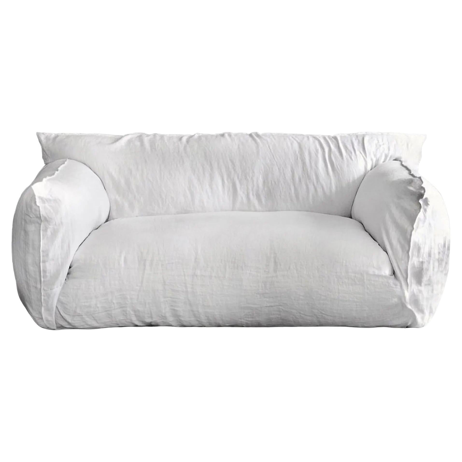 https://a.1stdibscdn.com/sofa-gervasoni-nuvola-10-design-paola-navone-lino-bianco-for-sale/f_105752/f_467741421758649341782/f_46774142_1758649342255_bg_processed.jpg