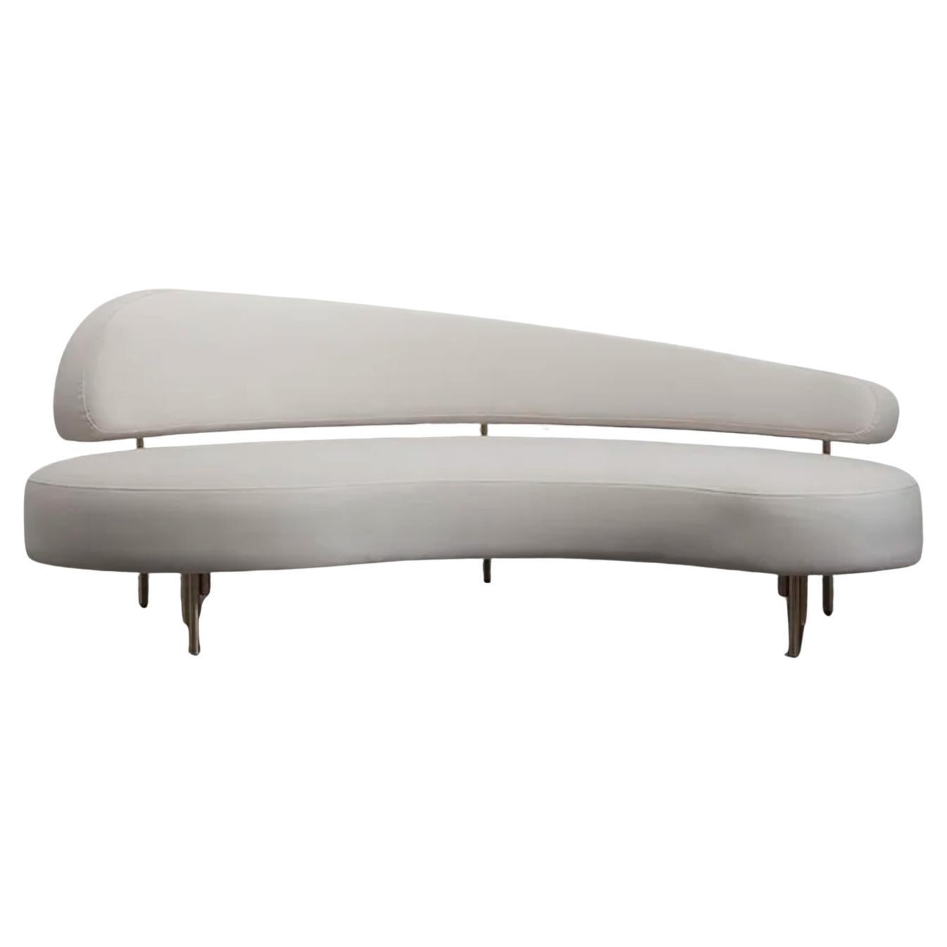 https://a.1stdibscdn.com/sitiera-3-seater-sofa-in-ivory-velvet-upholstery-aged-brass-by-estudio-andean-for-sale/f_12192/f_468701121759246803445/f_46870112_1759246803688_bg_processed.jpg