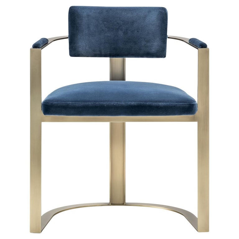 https://a.1stdibscdn.com/sveva-satin-metal-dining-chair-for-sale/f_17062/f_469677721759934388233/f_46967772_1759934388543_bg_processed.jpg?width=768