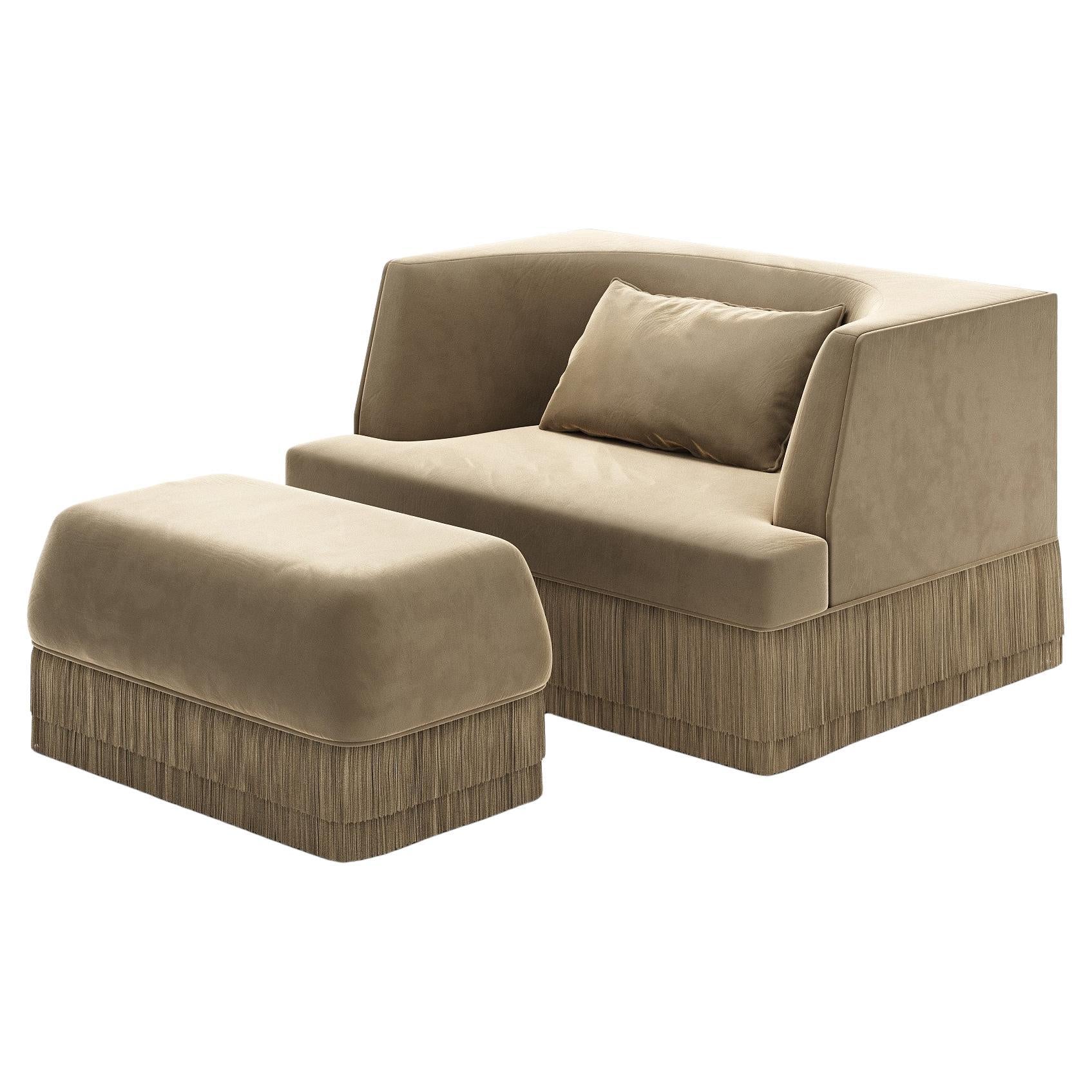 https://a.1stdibscdn.com/alcove-fringe-sofa-with-ottoman-linear-form-fringed-base-by-sidani-design-for-sale-picture-2/f_27693/f_471411221761081403930/f_47141122_1761081404482_bg_processed.jpg