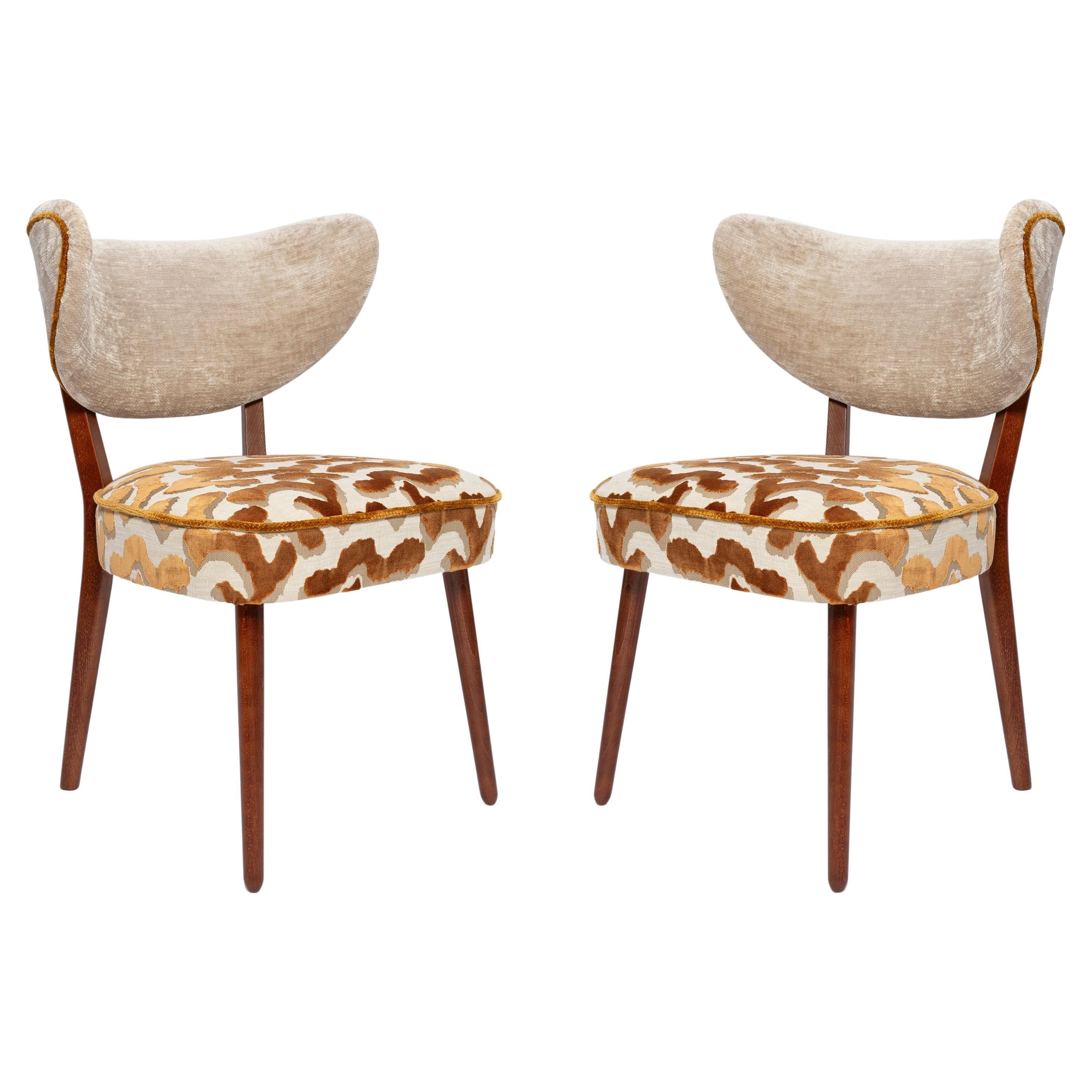 https://a.1stdibscdn.com/two-vintola-studio-dining-chairs-casamance-nimbus-leopard-fabric-europe-poland-for-sale/f_34023/f_471468621761133762955/f_47146862_1761133764101_bg_processed.jpg