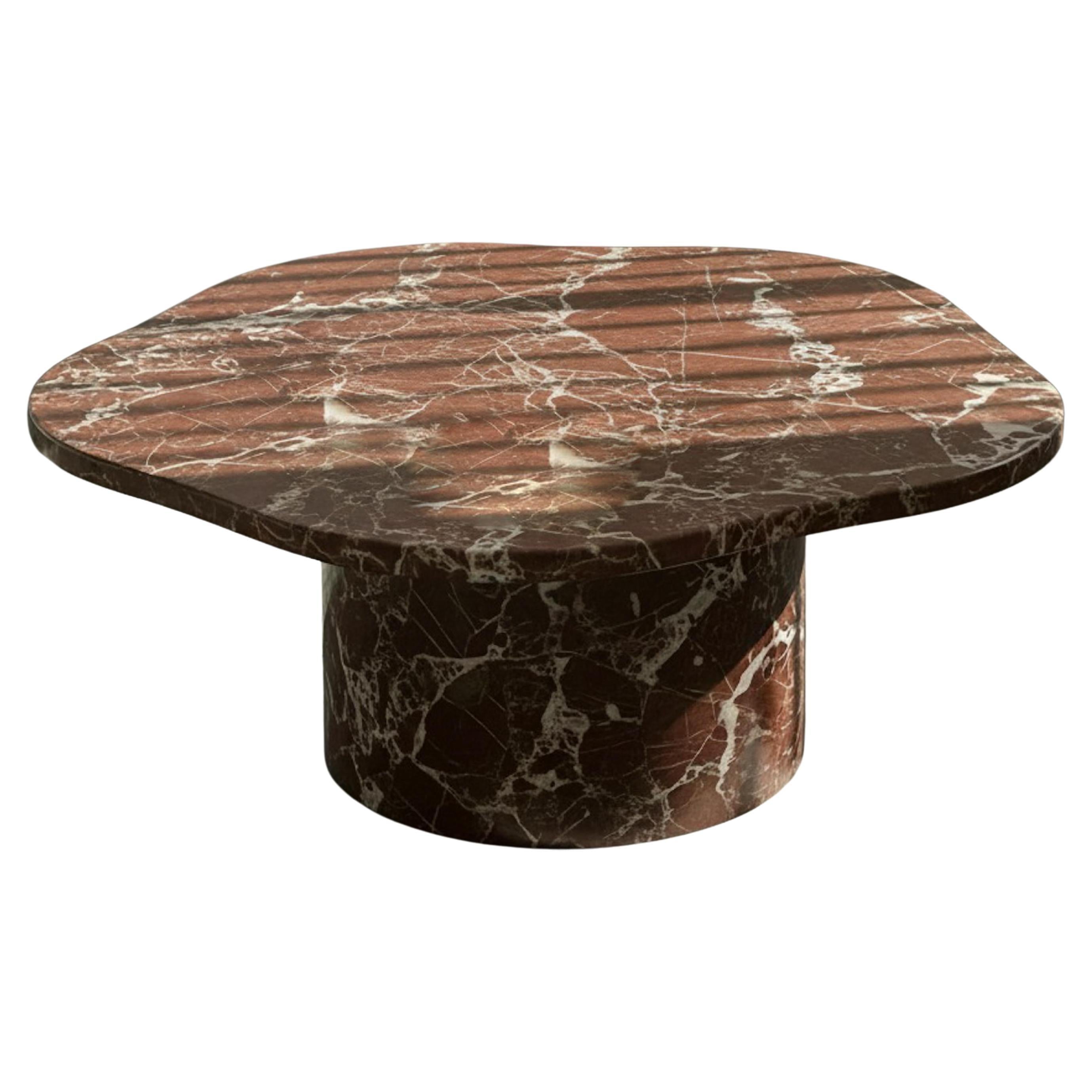 https://a.1stdibscdn.com/sculptural-rosso-levanto-marble-coffee-table-collectible-red-marble-table-for-sale/f_91932/f_472454321761654418224/f_47245432_1761654419340_bg_processed.jpg