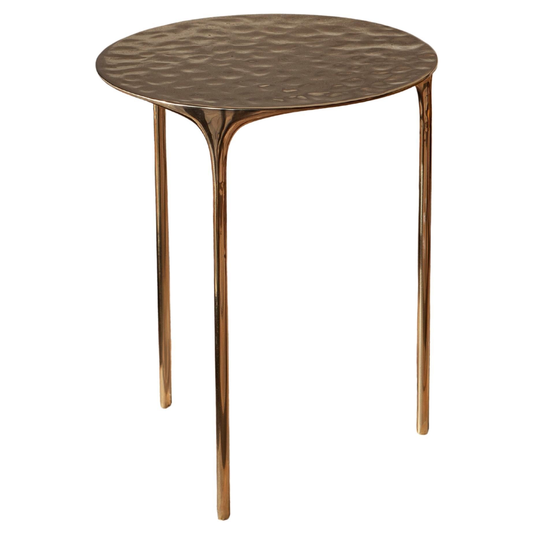 https://a.1stdibscdn.com/coffee-table-rippled-brass-for-sale/f_98462/f_473546721762172387538/f_47354672_1762172387920_bg_processed.jpg