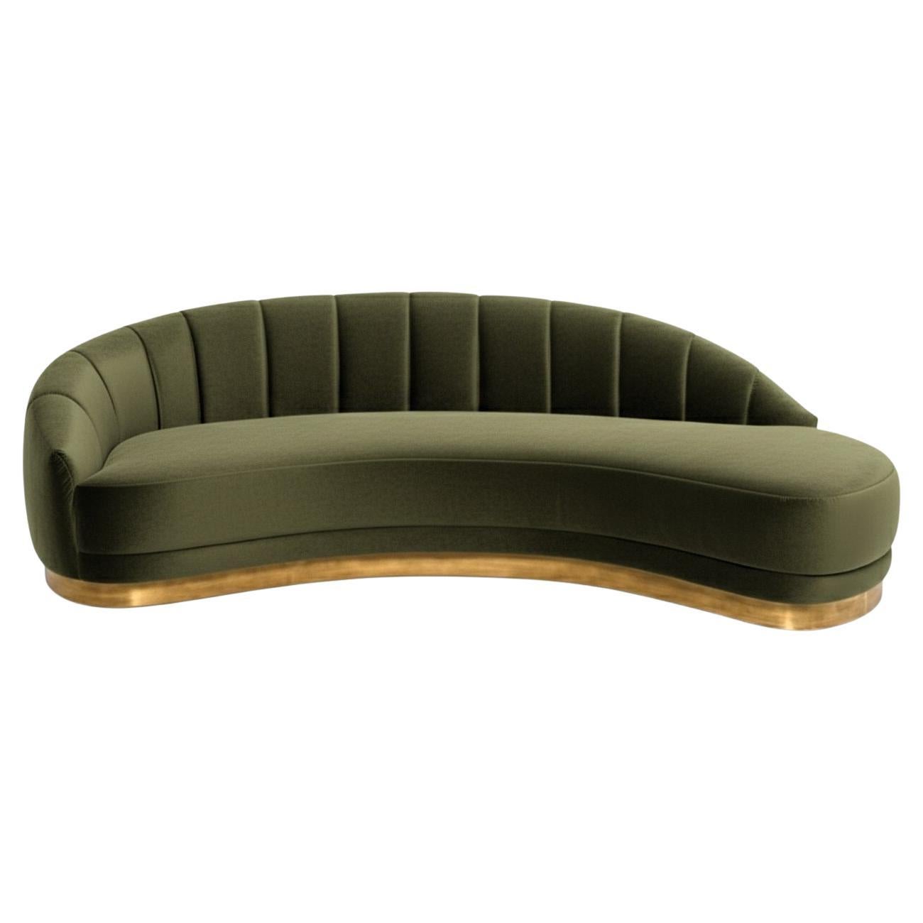 https://a.1stdibscdn.com/hollywood-regency-style-sofa-with-curved-silhouette-by-mondo-design-studio-for-sale/f_27693/f_474361721762558294154/f_47436172_1762558294414_bg_processed.jpg