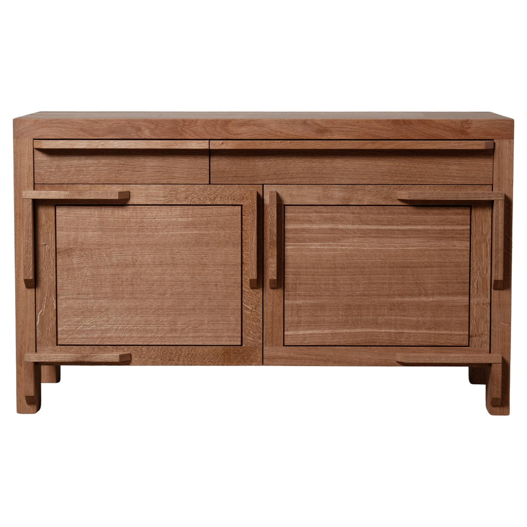 https://a.1stdibscdn.com/handcrafted-oak-cabinet-sideboard-for-sale/f_12322/f_475911921763489631968/f_47591192_1763489632687_bg_processed.jpg