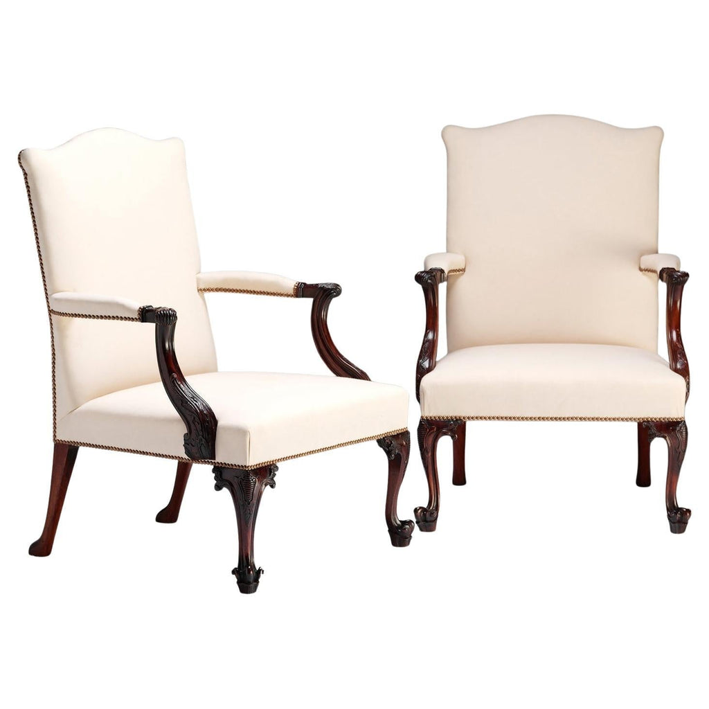 https://a.1stdibscdn.com/chippendale-gainsborough-chair-for-sale/f_17242/f_476112221763541339587/f_47611222_1763541339902_bg_processed.jpg