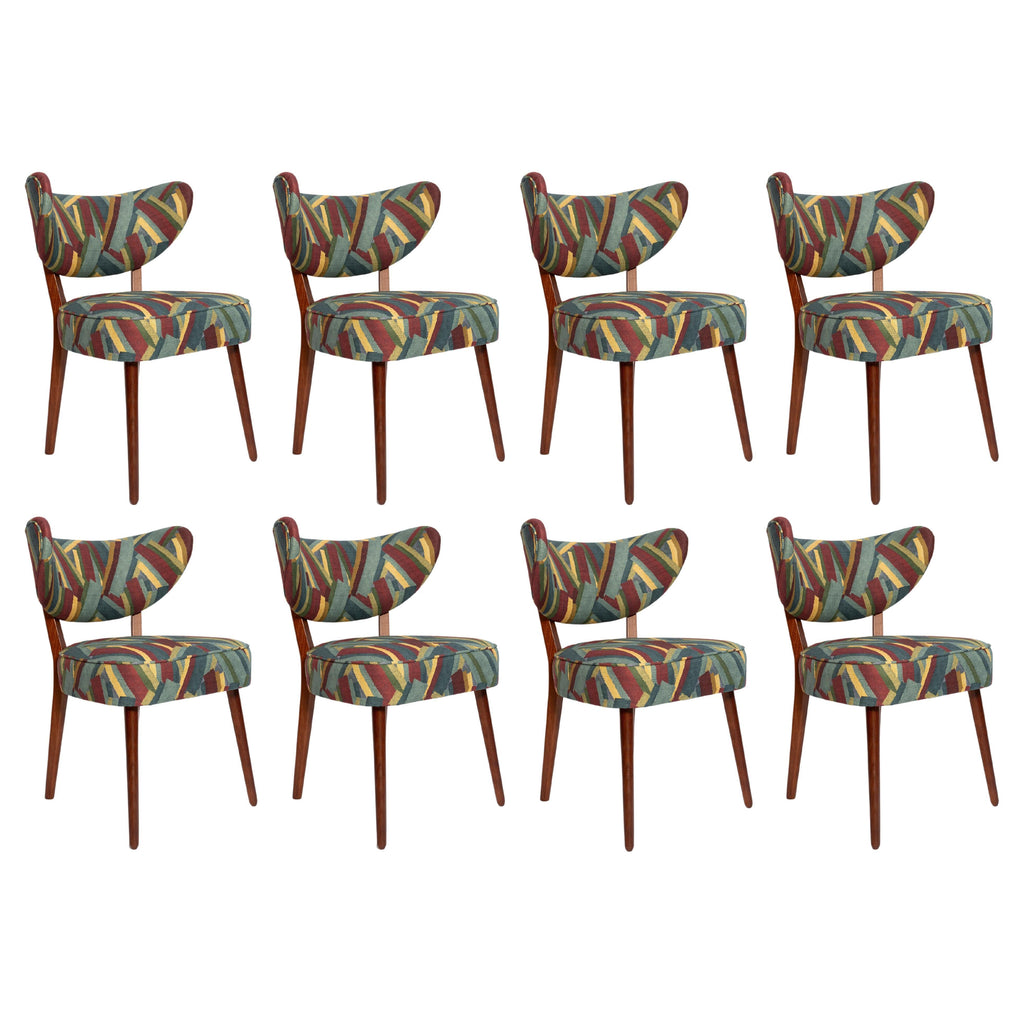 https://a.1stdibscdn.com/eight-vintola-studio-shell-dining-chairs-beowulf-linen-fabric-by-dedar-for-sale/f_34023/f_477393521764325646422/f_47739352_1764325648006_bg_processed.jpg