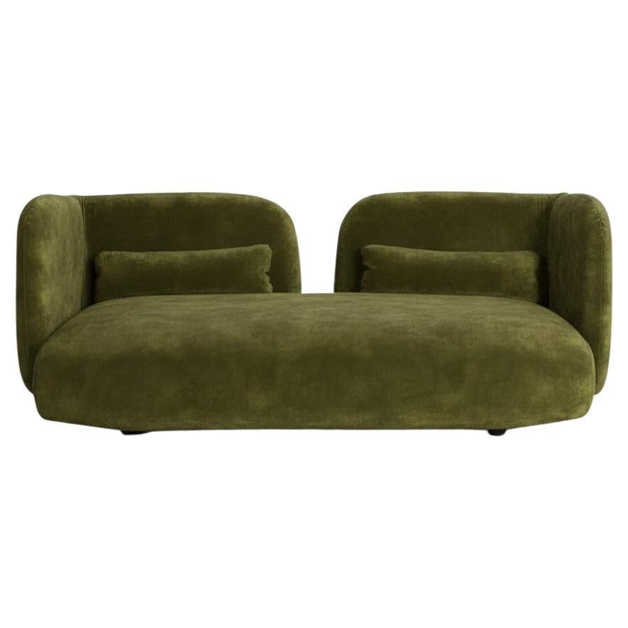 https://a.1stdibscdn.com/hug-sculptural-two-seater-sofa-in-high-resistant-velvet-mondo-design-studio-for-sale/f_27693/f_477795221764446954842/f_47779522_1764446955028_bg_processed.jpg