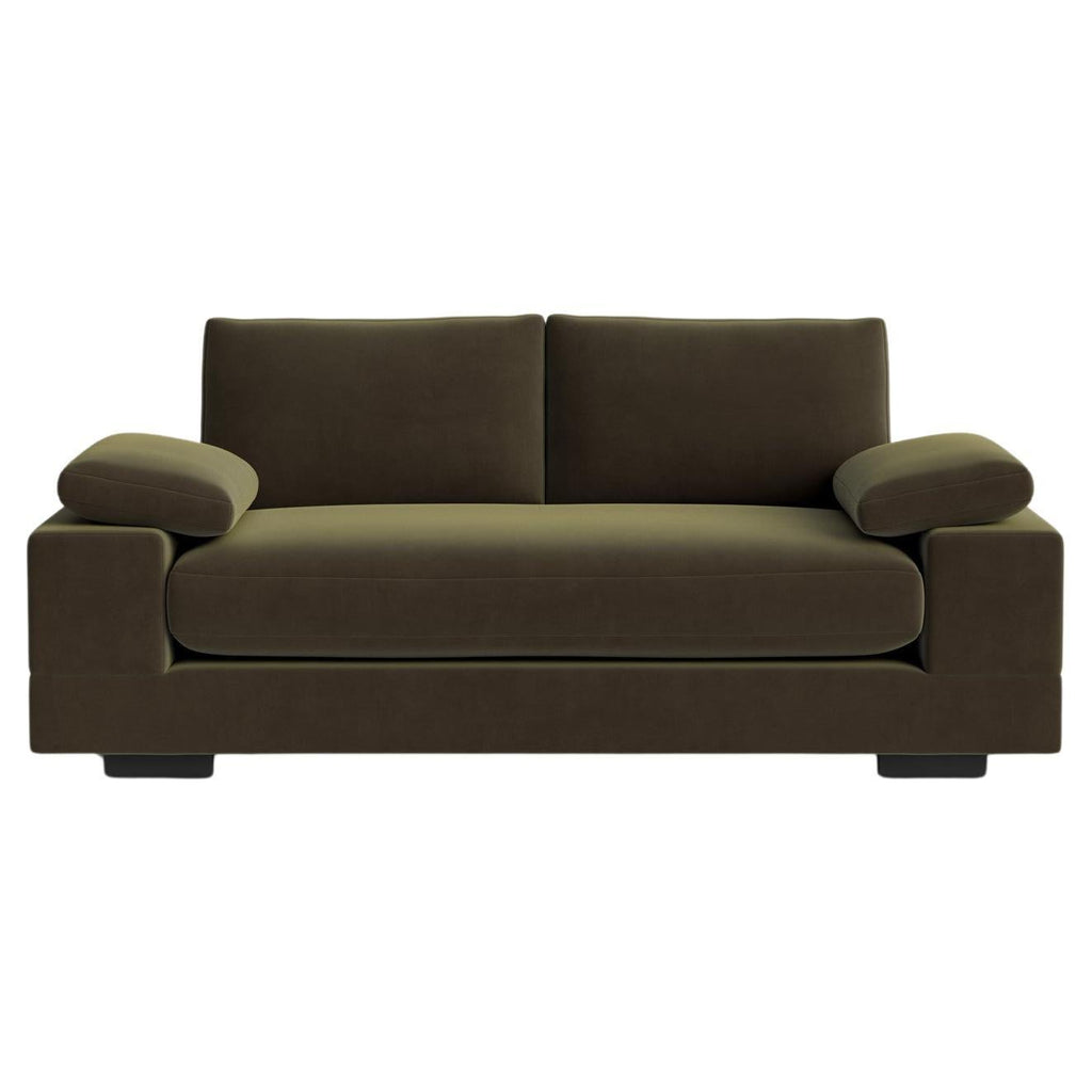 https://a.1stdibscdn.com/geometric-modern-sofa-in-maharam-velvet-for-sale/f_27523/f_479511121765462670268/f_47951112_1765462670463_bg_processed.jpg