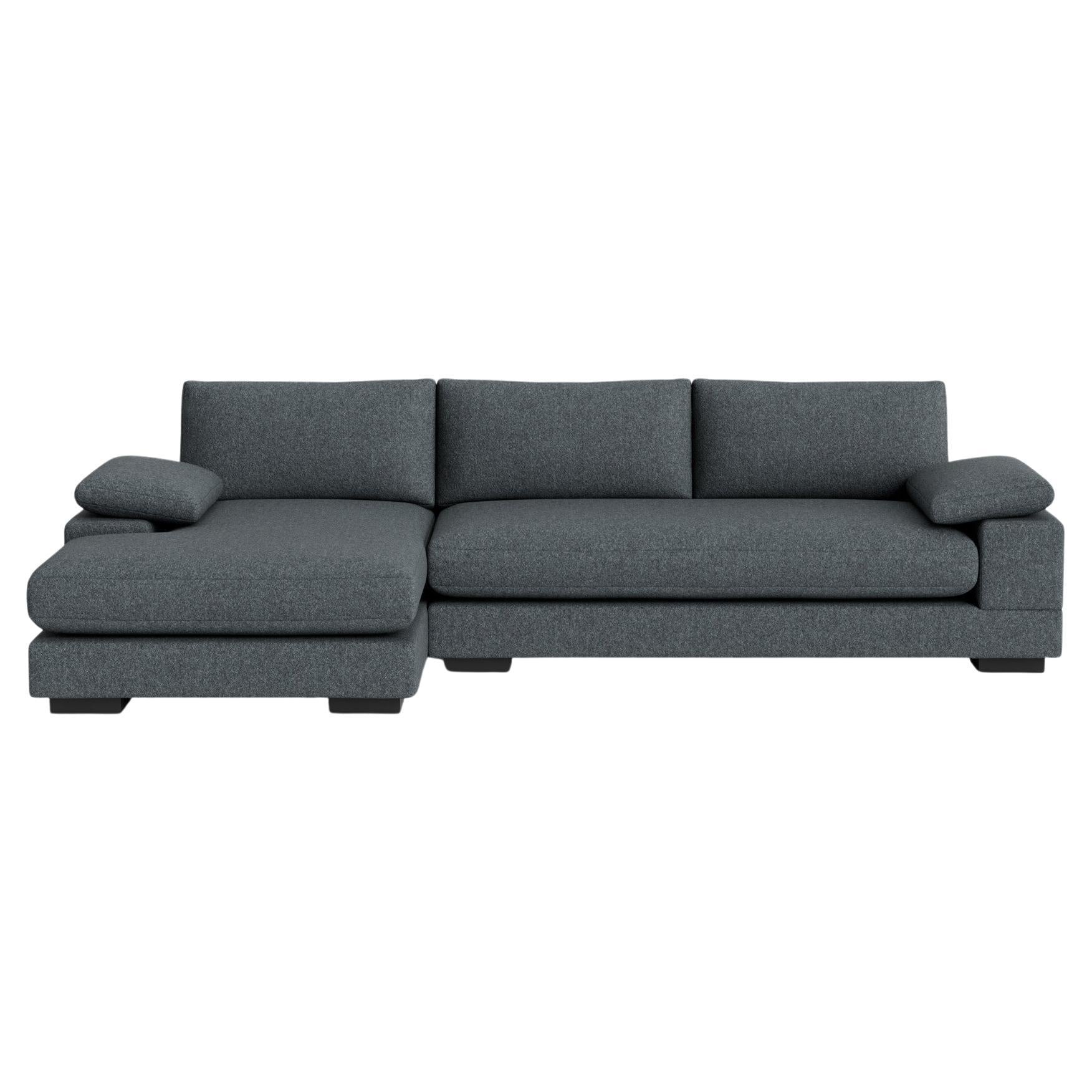 https://a.1stdibscdn.com/geometric-modern-sofa-in-maharam-beck-for-sale/f_27523/f_479513521765463541326/f_47951352_1765463541627_bg_processed.jpg