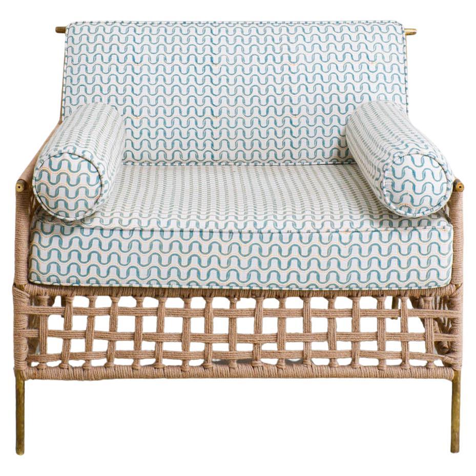 https://a.1stdibscdn.com/twist-knot-natural-armchair-in-rope-with-brass-legs-viya-by-vikram-goyal-for-sale/56838222/f_480117621765963860439/f_48011762_1765963860714_bg_processed.jpg