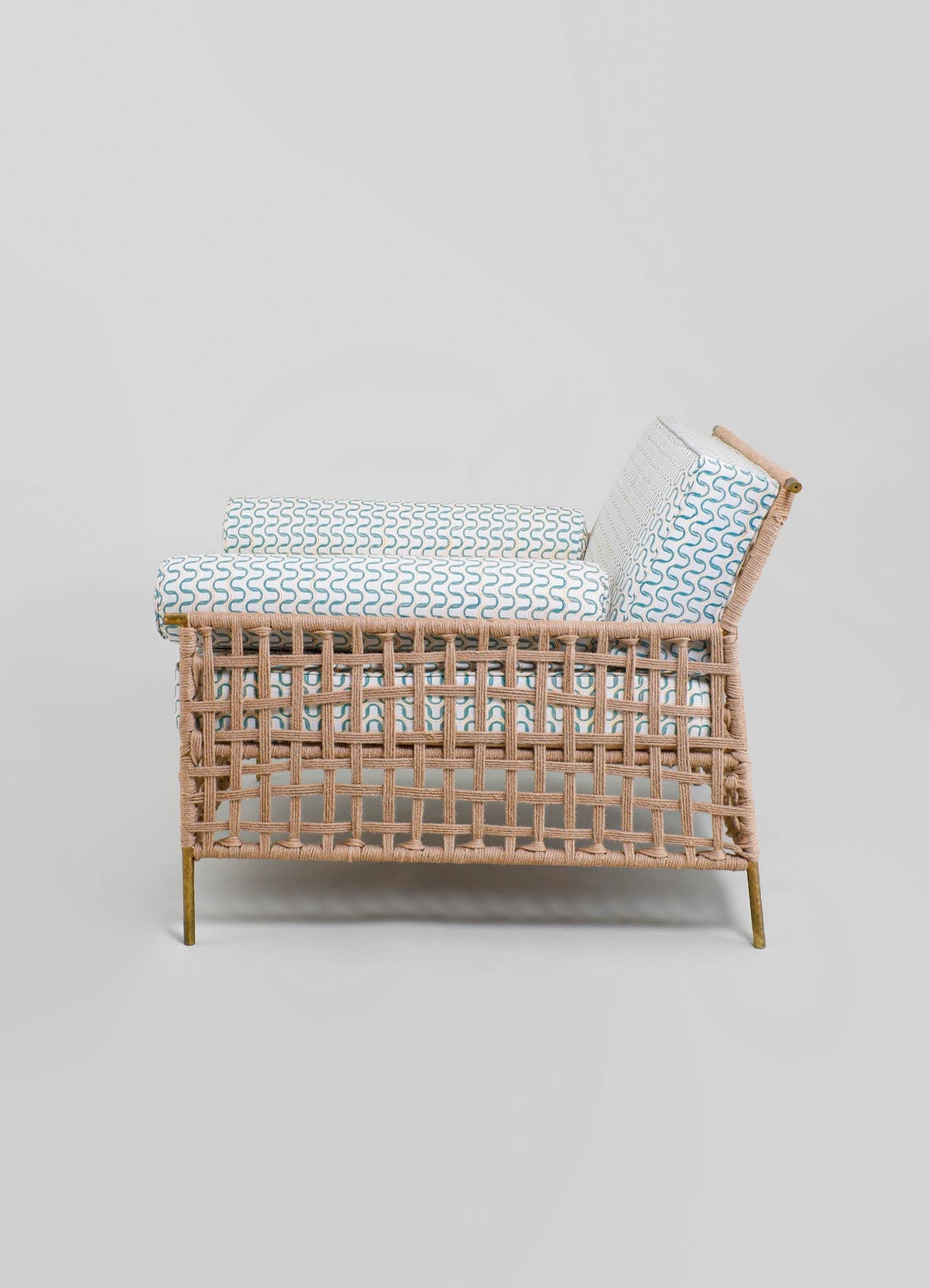 https://a.1stdibscdn.com/twist-knot-natural-armchair-in-rope-with-brass-legs-viya-by-vikram-goyal-for-sale-picture-3/56838222/f_480117621765964527959/f_48011762_3_master.jpg