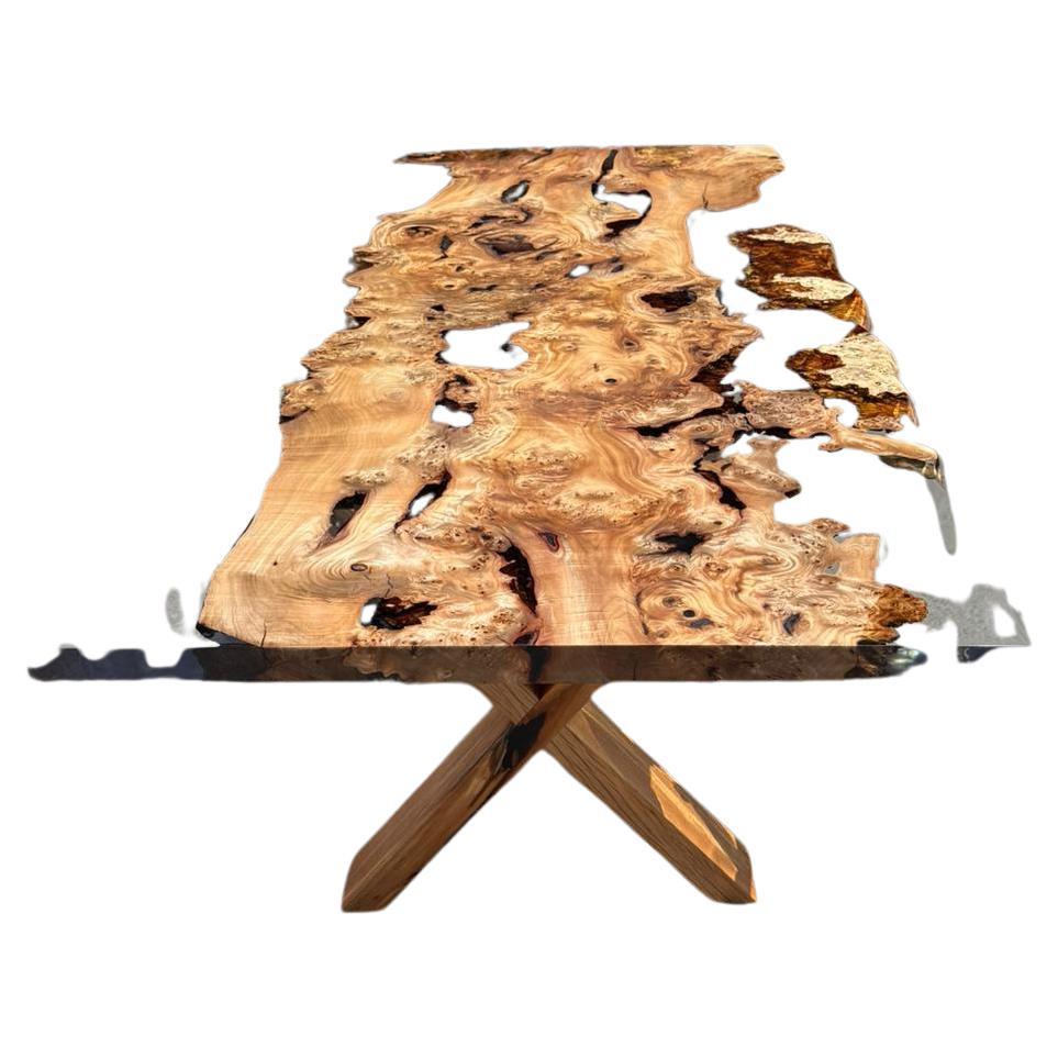 https://a.1stdibscdn.com/custom-ash-wood-clear-epoxy-dining-table-live-edge-conferance-table-for-sale-picture-4/f_91932/f_481885221767619199797/f_48188522_1767619199995_bg_processed.jpg