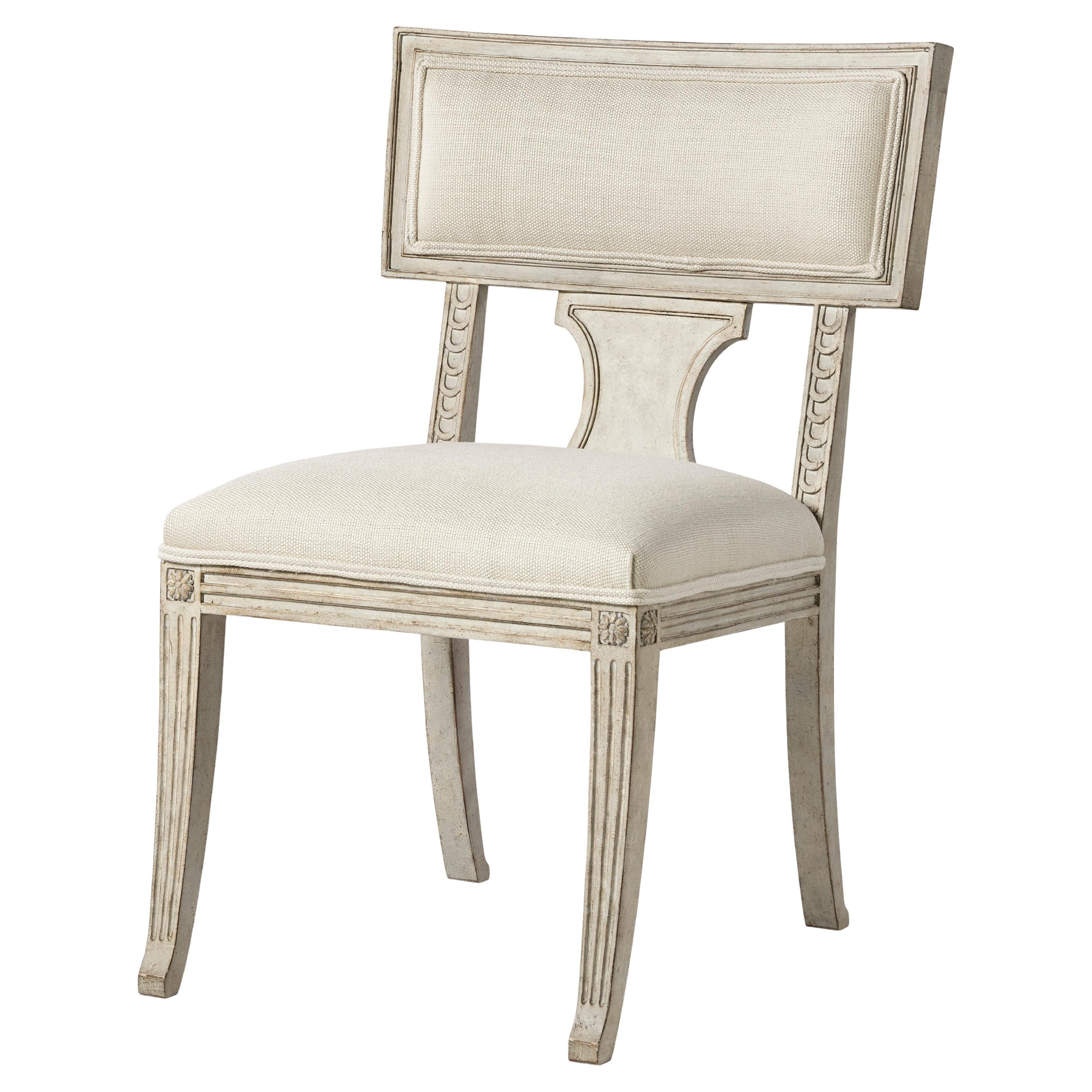 https://a.1stdibscdn.com/von-swedish-carved-dining-chair-for-sale/f_8879/f_483408721768494957727/f_48340872_1768494958917_bg_processed.jpg