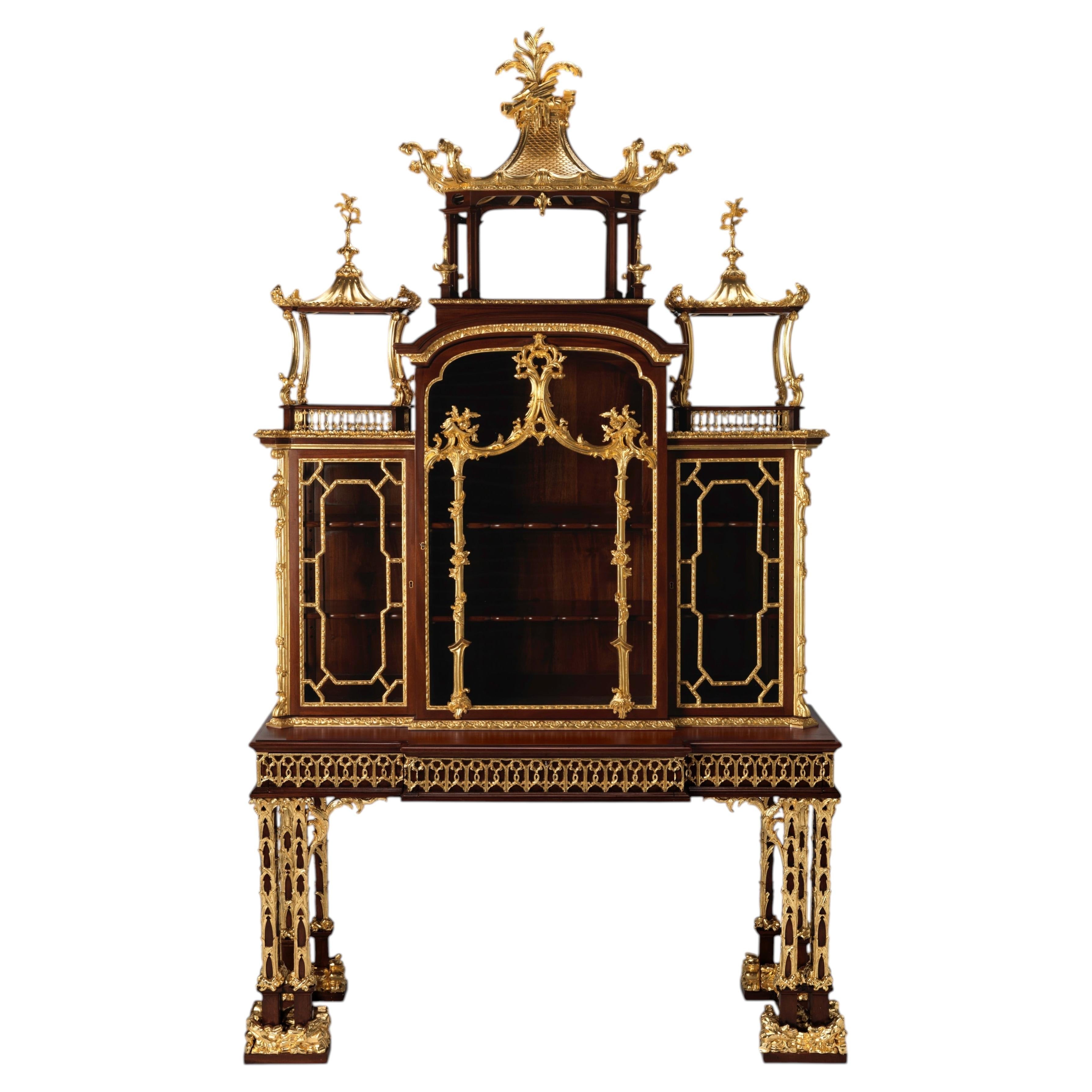 https://a.1stdibscdn.com/kenure-cabinet-for-sale/f_17242/f_487652121770828308709/f_48765212_1770828309198_bg_processed.jpg