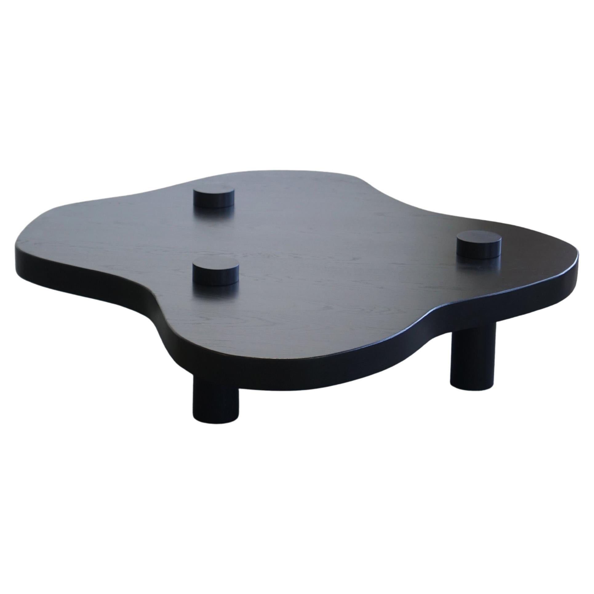 https://a.1stdibscdn.com/black-oak-cloud-freeform-organic-modern-coffee-table-minimalist-design-for-sale/f_73622/f_488157621771089781459/f_48815762_1771089781871_bg_processed.jpg
