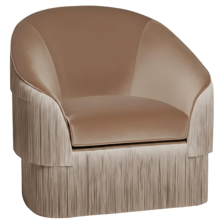 https://a.1stdibscdn.com/handmade-fringes-armchair-in-cotton-velvet-by-munna-design-studio-for-sale/f_27693/f_489281621771743195098/f_48928162_1771743196516_bg_processed.jpg?width=768